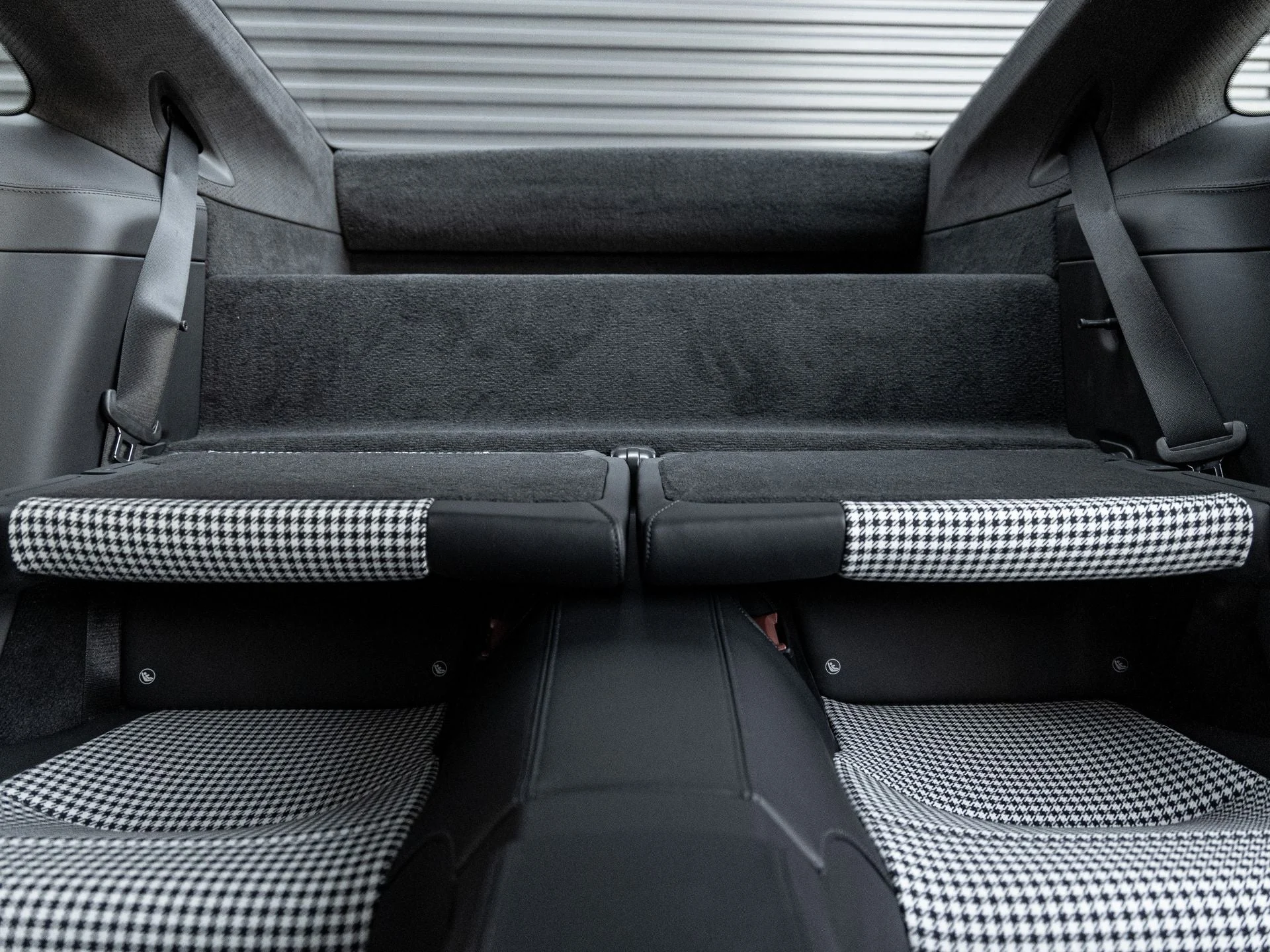 mph032_3848779576_33_a8a503e77b