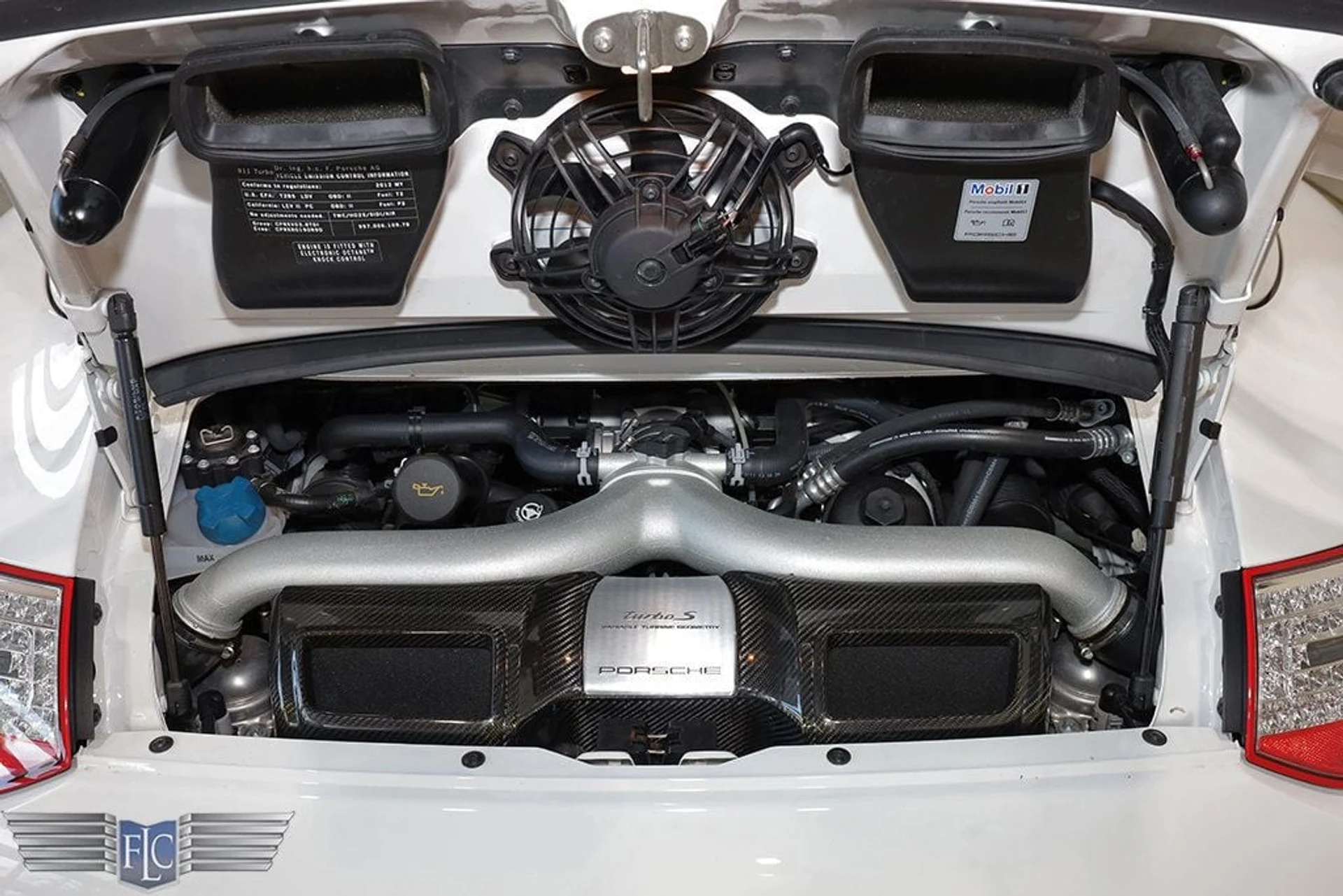 mph032_3854995702_used_2012_porsche_911_turbocabriolet_9689_23013530_33_1024_a5d41dff58