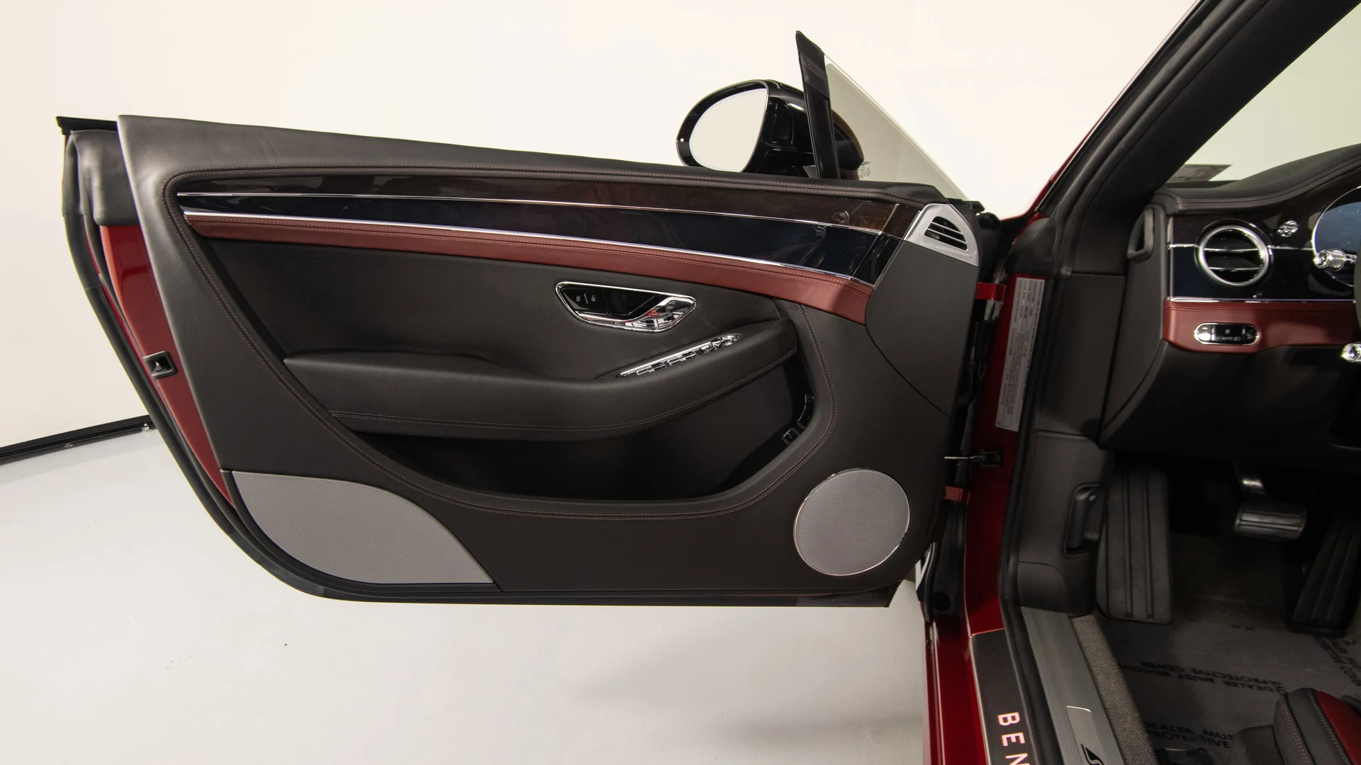 mph032_3859643500_d409c2e988fb416d9ec7c523bad9f7b0_9d7e5b7c62