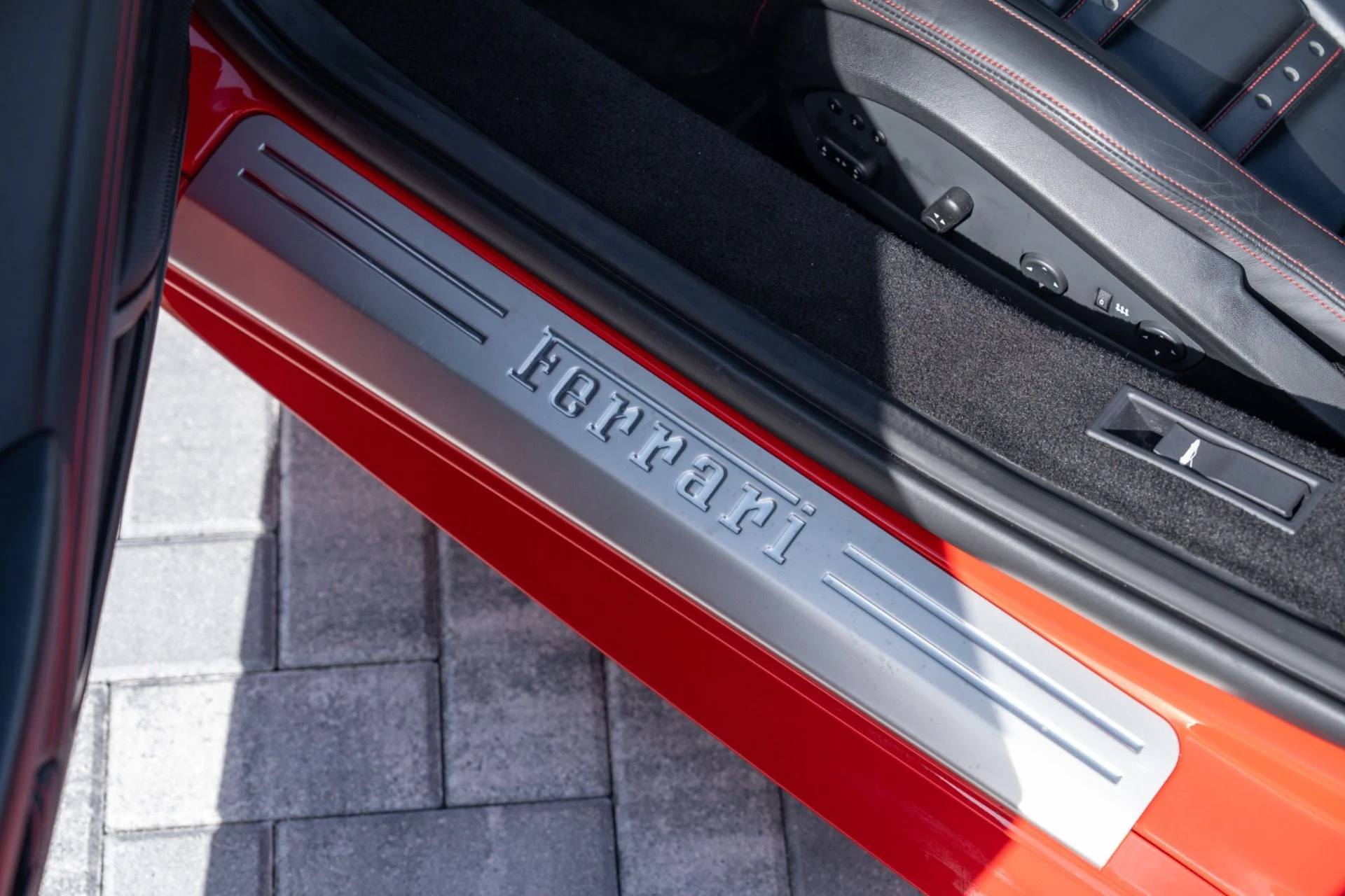 mph032_3869134137_Used_2013_Ferrari_458_Spider_1786379811_7799f05be2