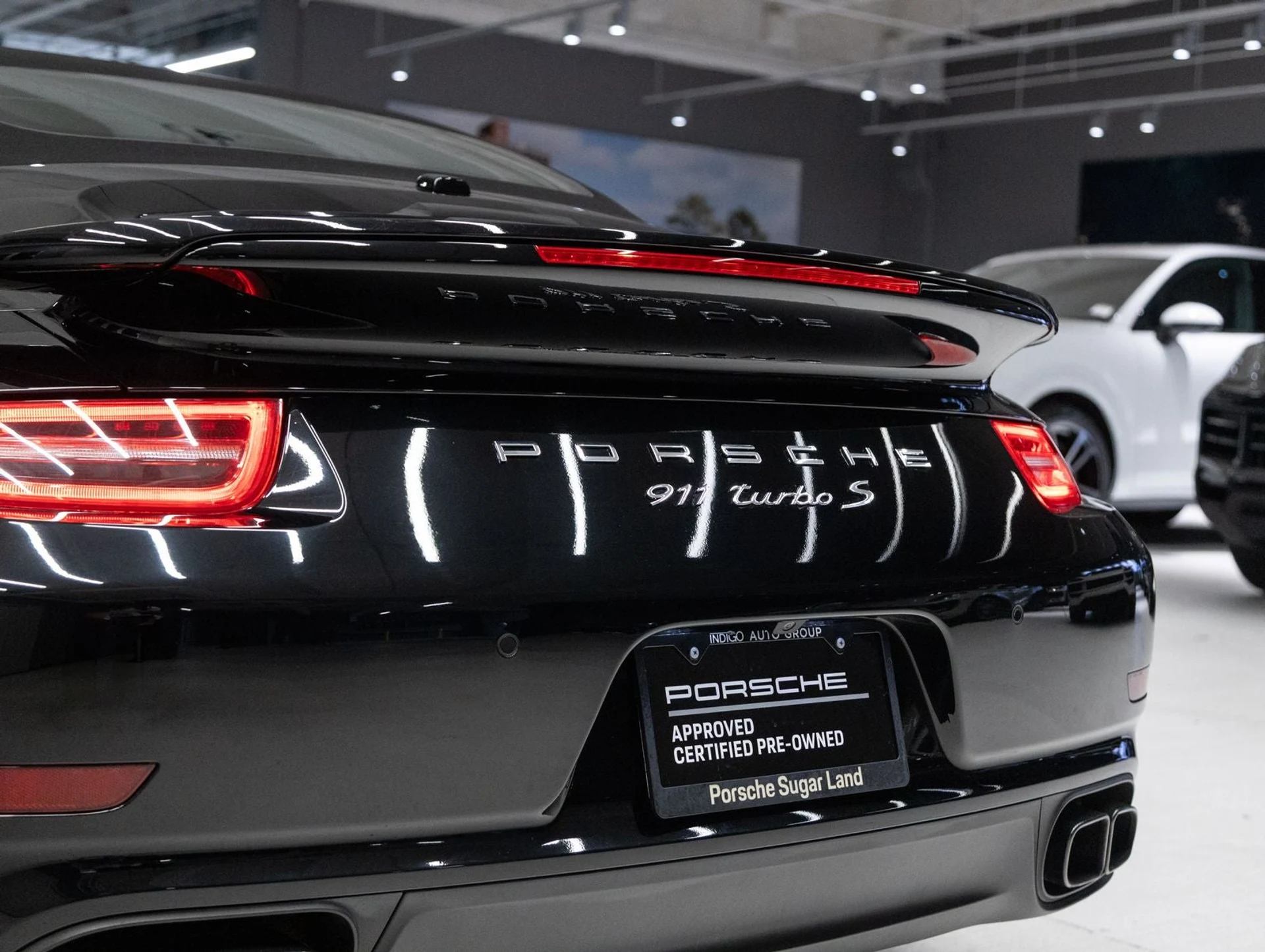 mph032_386915698_33_54fae39cae