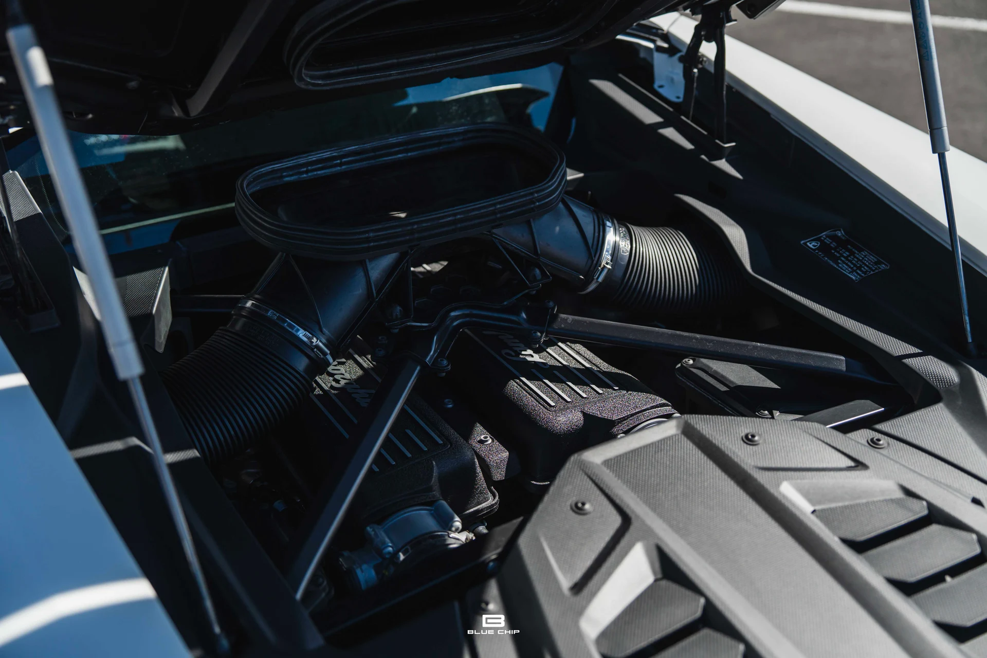 mph032_3888528193_6a31cff76ddbdc35b7c67da7_2024_Lamborghini_Huracan_Sterrato_33_62d739311d