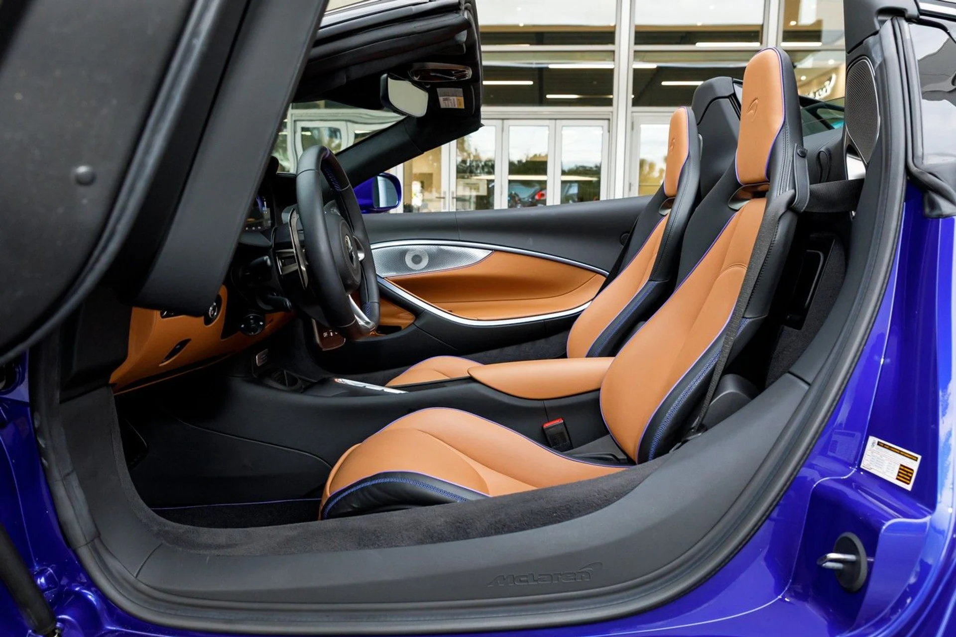 mph032_3893709659_620_p33_l_73024033b3