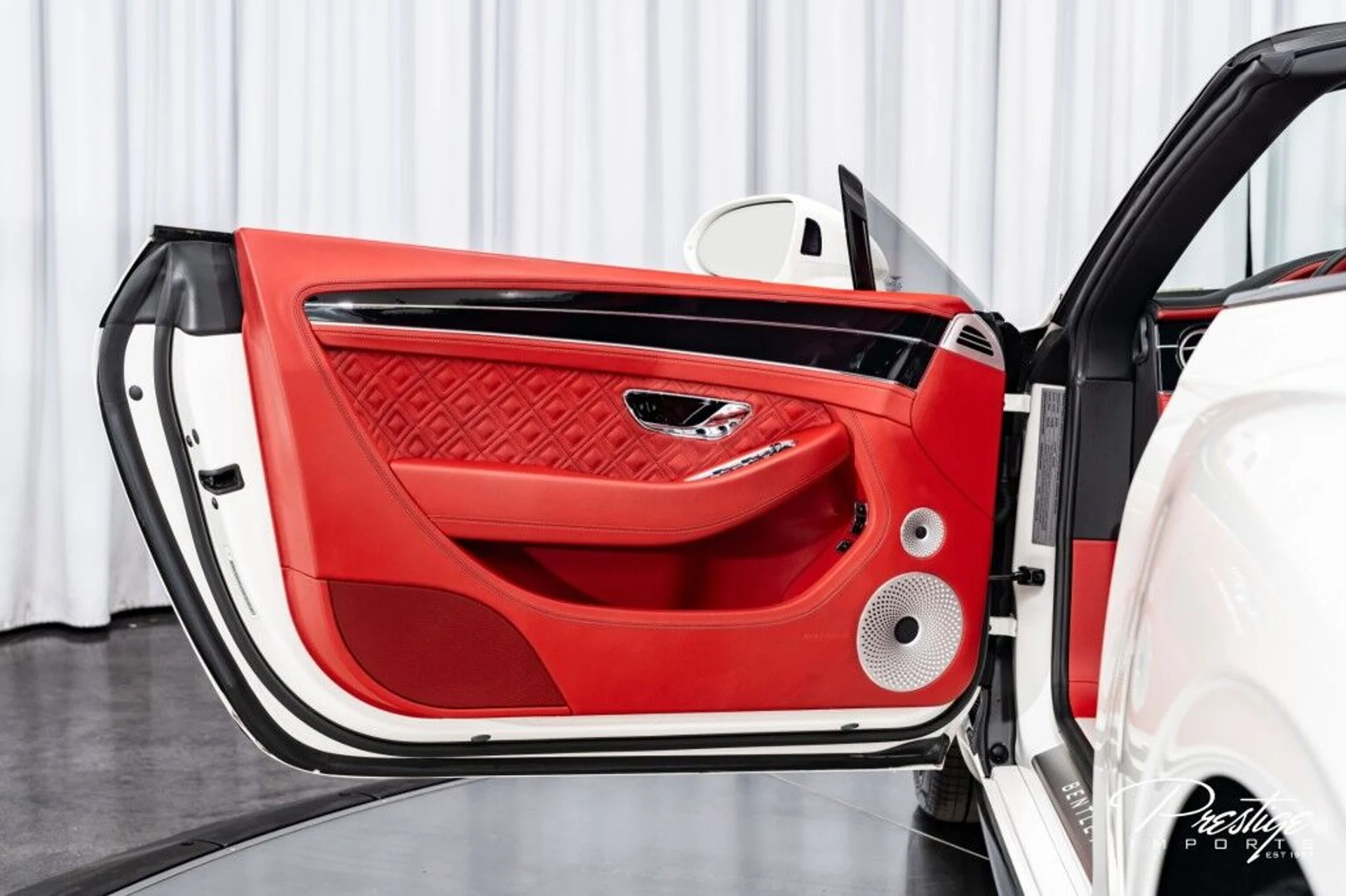 mph032_3895341294_f8bdf0cf84b0c76d3bc7664b2dda2794_b231e809e3