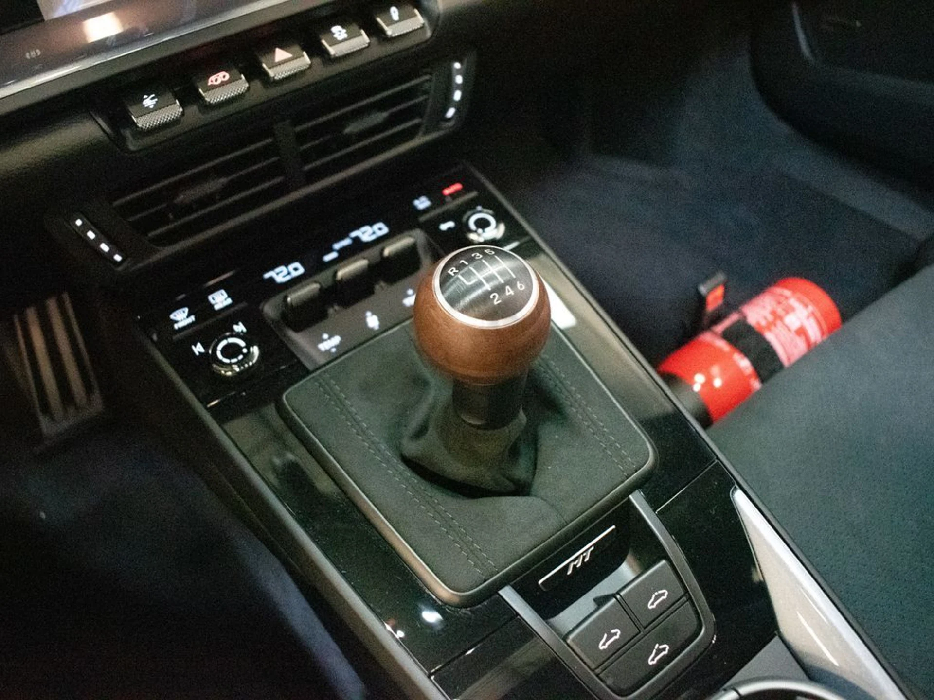 mph032_3898852887_c1ed58c1955b35b8b9b173bf55664e21x_c95bb3471d