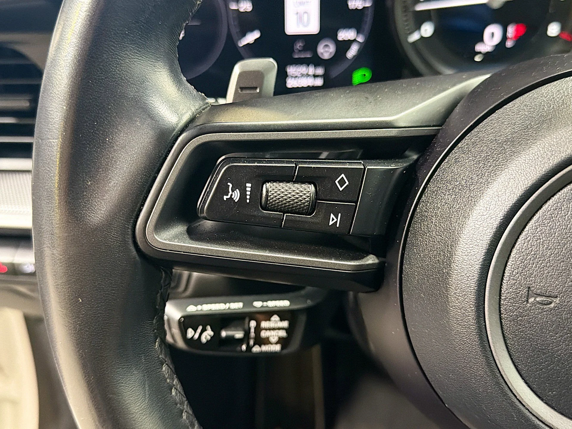 mph032_3899387651_85ca3224c9eef522d6e41bd6074b28fa_2daee8e2c5