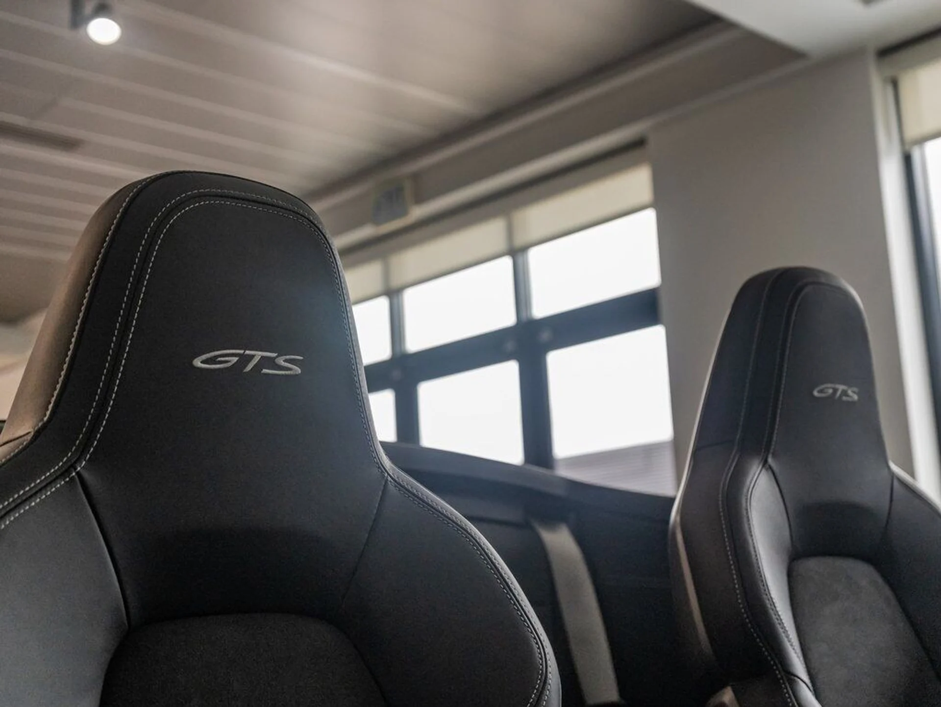 mph032_390802725_36ac0421c6dde23961a9eae4e11533cc_06a5a4f890