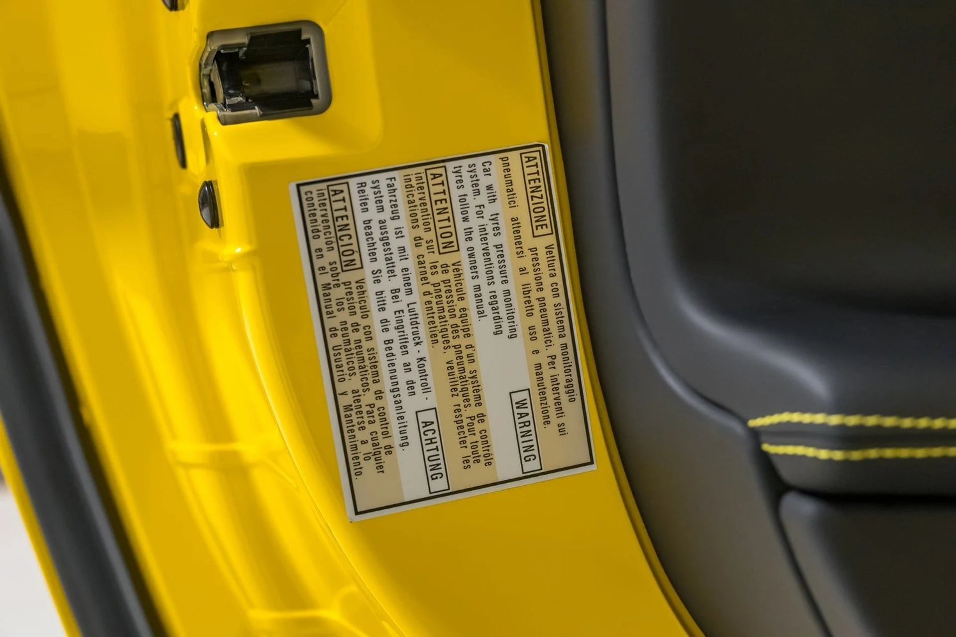 mph032_3909040240_c9d7d39f829640f7bf77423d966a87b5_107eed2561