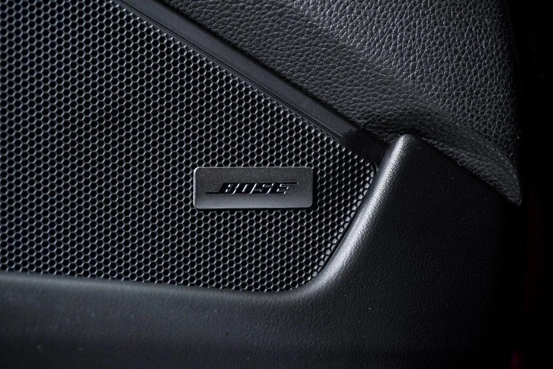 mph032_3913898344_694e80cb10daad79c6cf8454482b9cd5x_4f178a4003