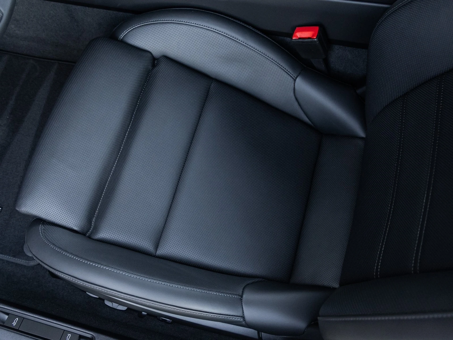 mph032_3921234513_33_60679d09f9