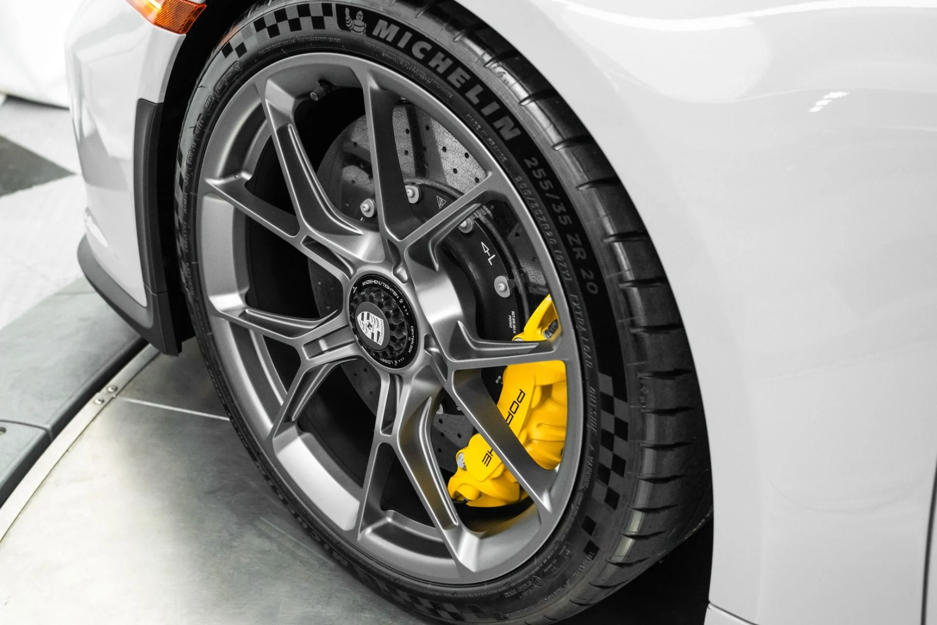 mph032_3928620743_Used_2024_Porsche_911_GT_3_Touring_1761943972_1a5162e090