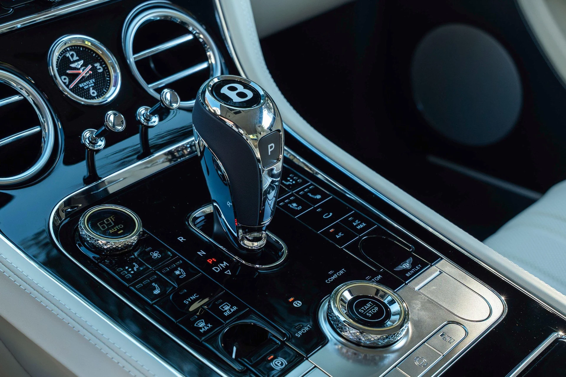 mph032_3930468760_458241675_6954bf534e73cd9f103f4e74_9ba0a44637