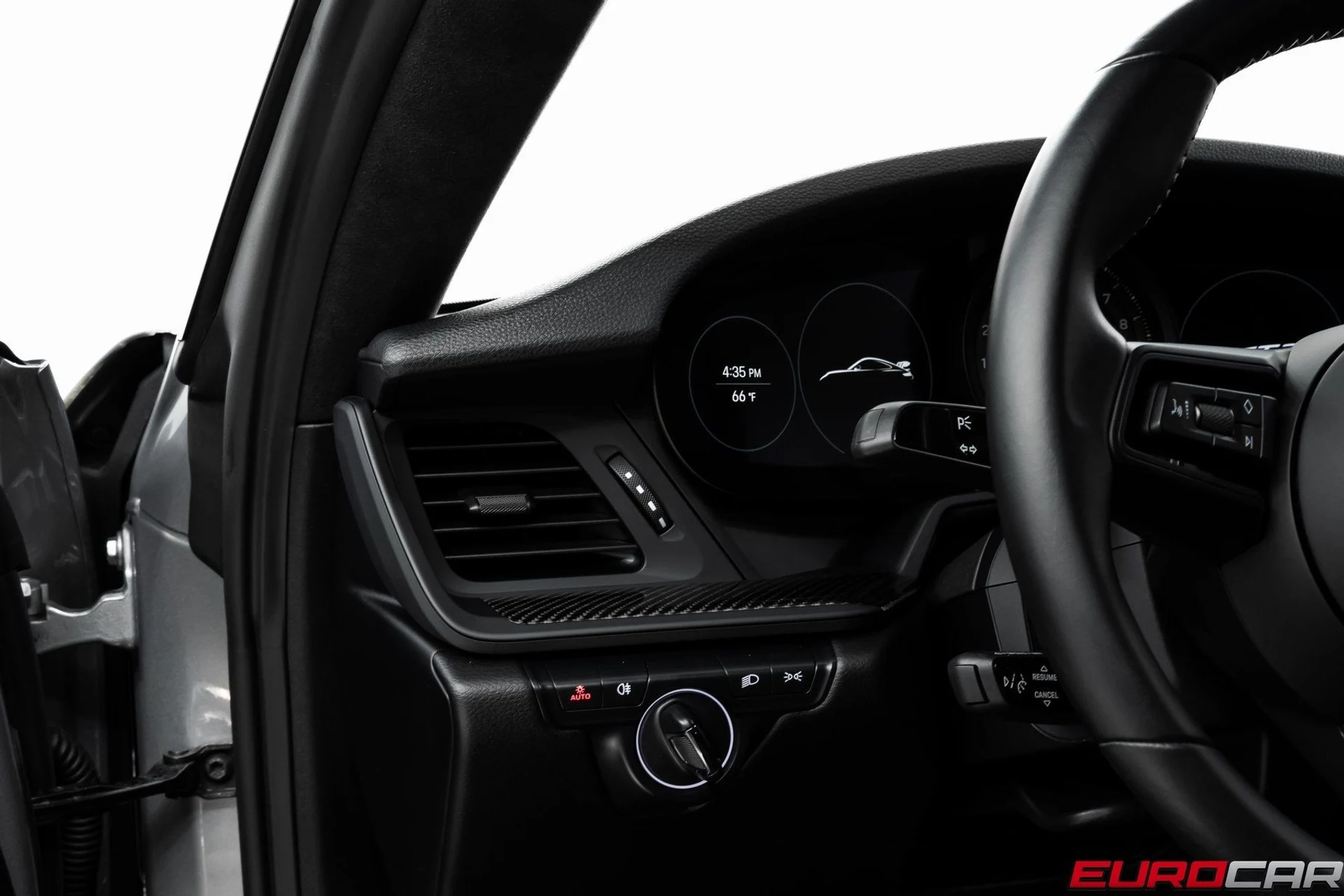 mph032_3939261661_image_33_3e6a4ca3d4