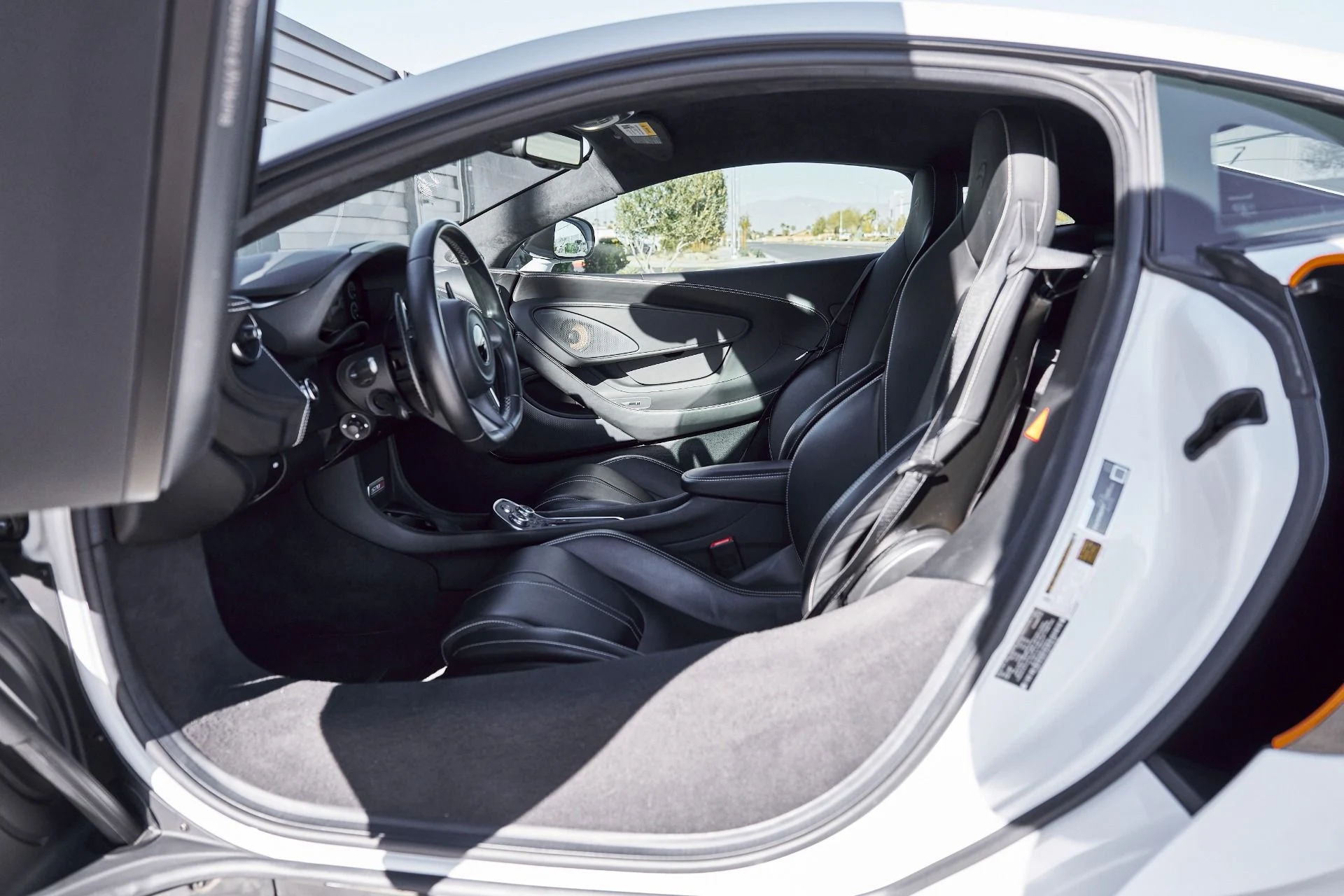 mph032_3939835707_Used_2020_Mc_Laren_570_S_1768499790_07b6421438