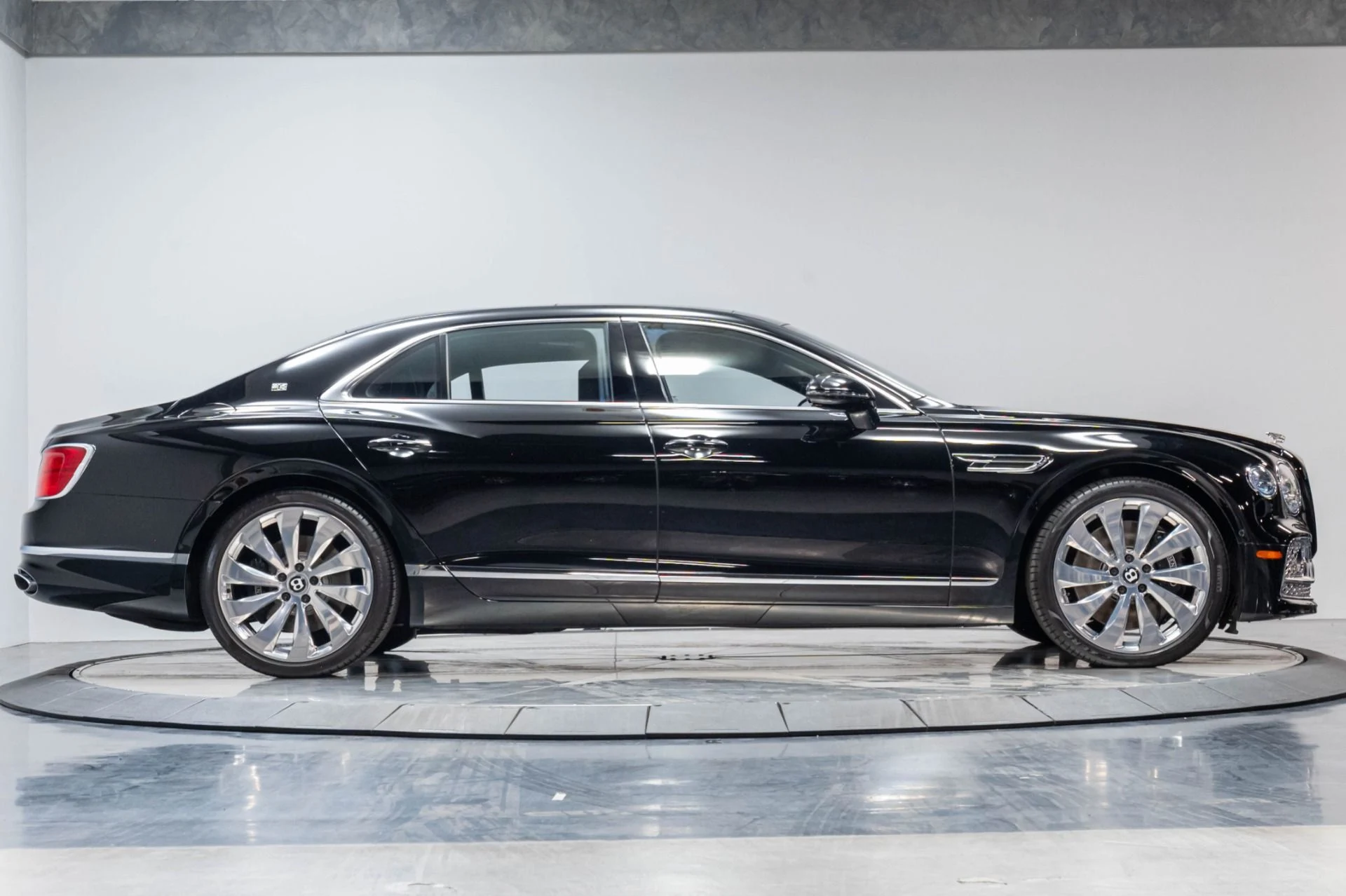 mph032_3946657147_Used_2020_Bentley_Flying_Spur_W12_1785337642_d48c9608b2