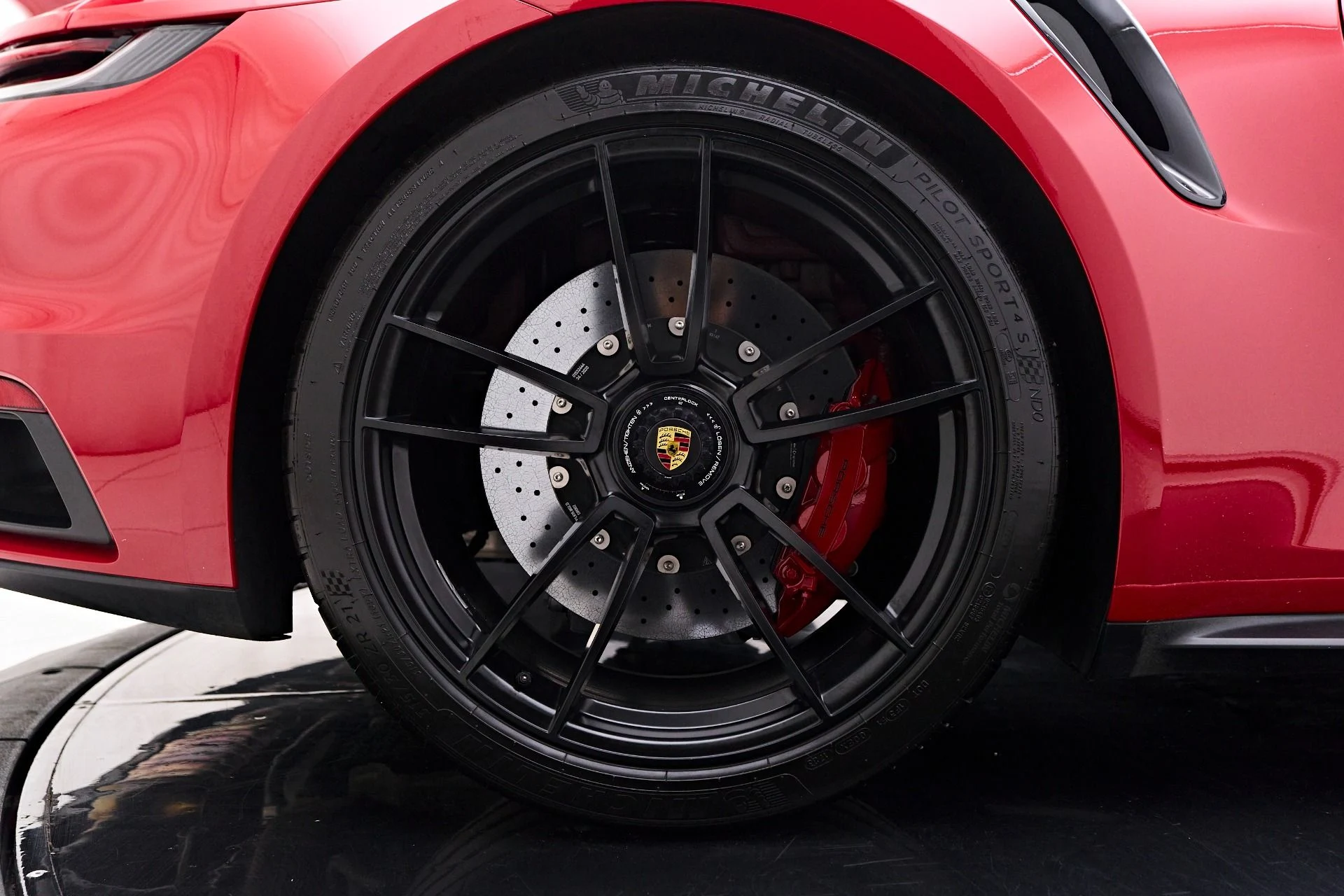 mph032_394910935_Used_2021_Porsche_911_Turbo_S_1750118790_305a030844