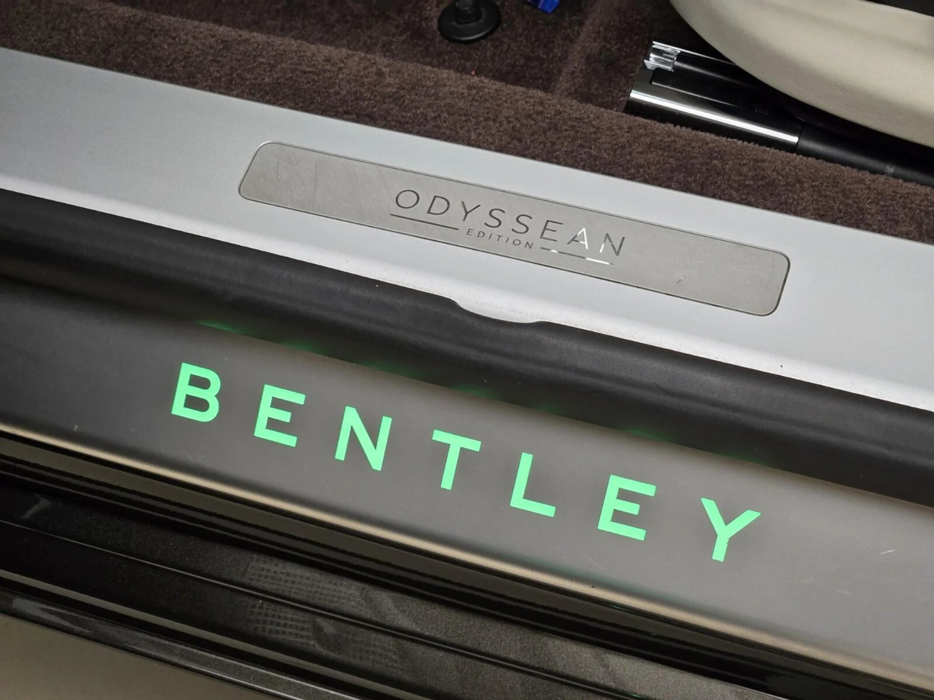 mph032_3957881325_Used_2023_Bentley_Flying_Spur_Hybrid_Odyssean_Edition_1777355032_97afb18347