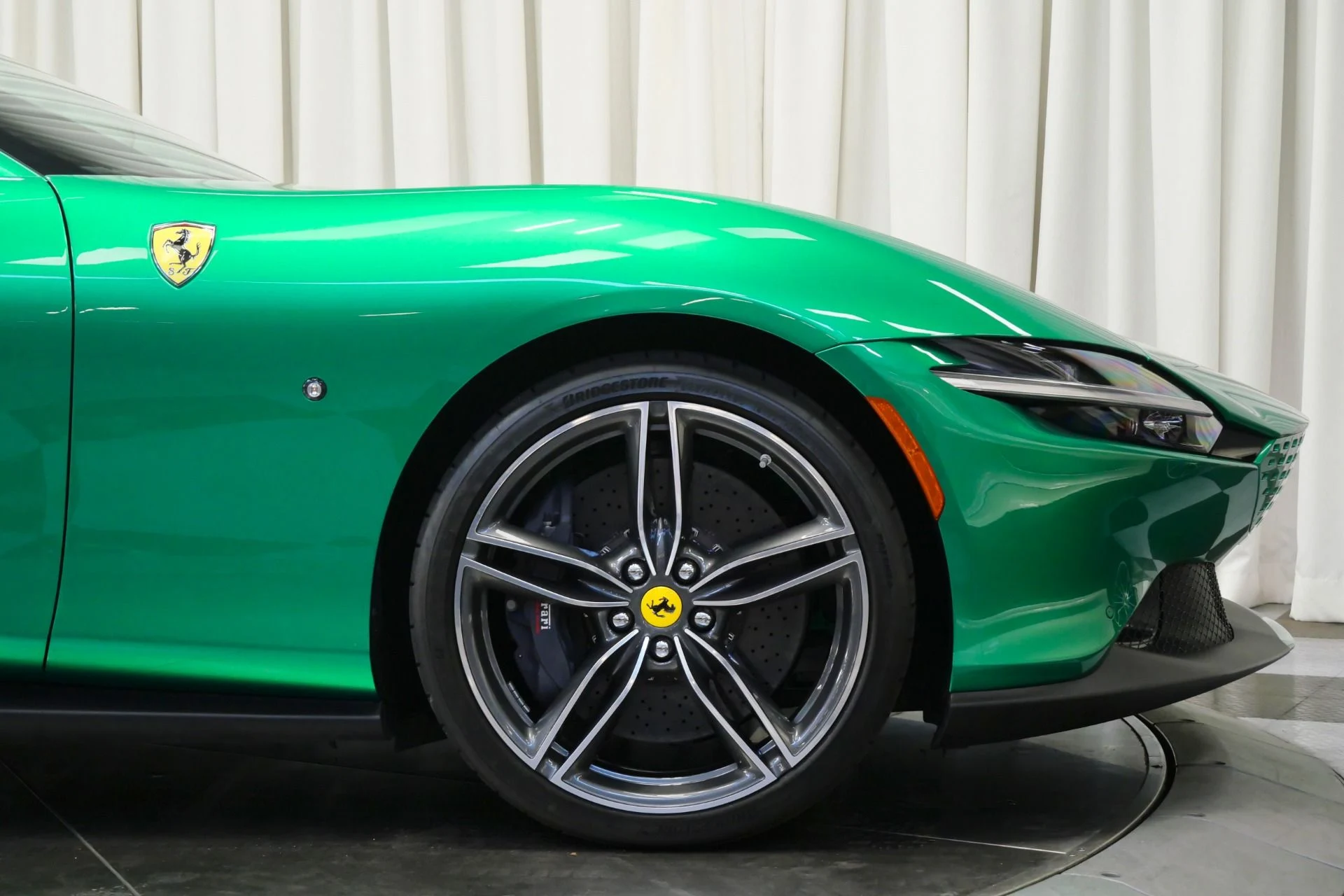 mph032_3962982668_Used_2024_Ferrari_Roma_Spider_1760553098_a6eea657b8