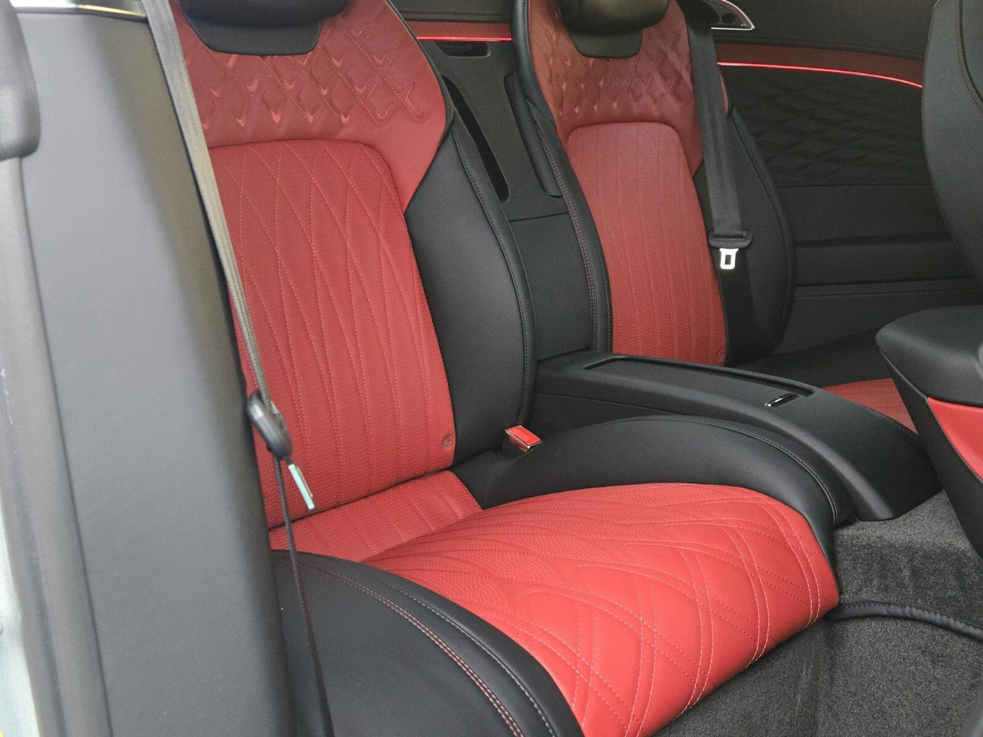 mph032_3963139253_64d21d65cadd90260e2d9d595648d9e2x_72e43525f4