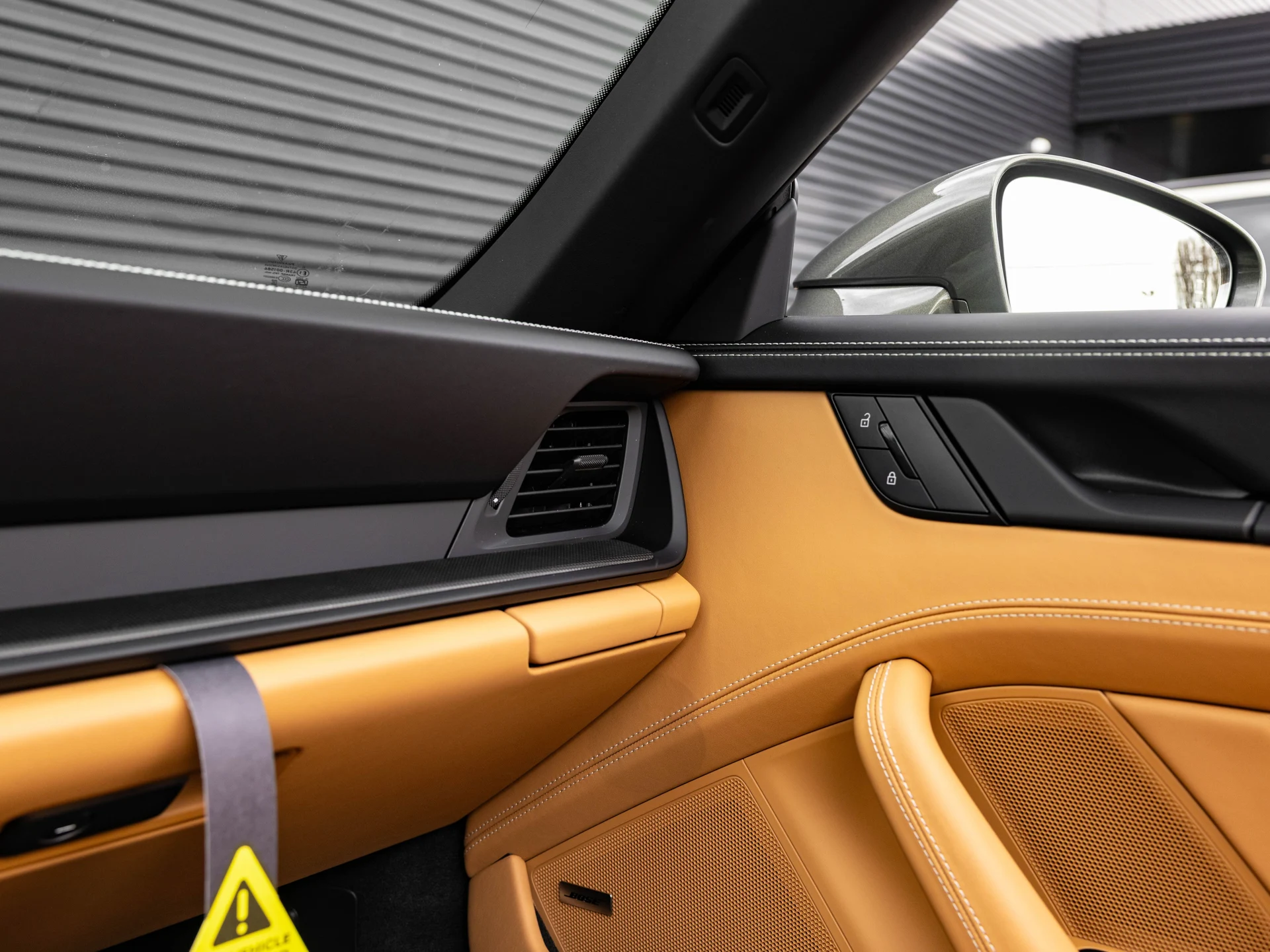 mph032_397557095_689d2f6bdad2420012de6f5cfe609e0d_649867376f