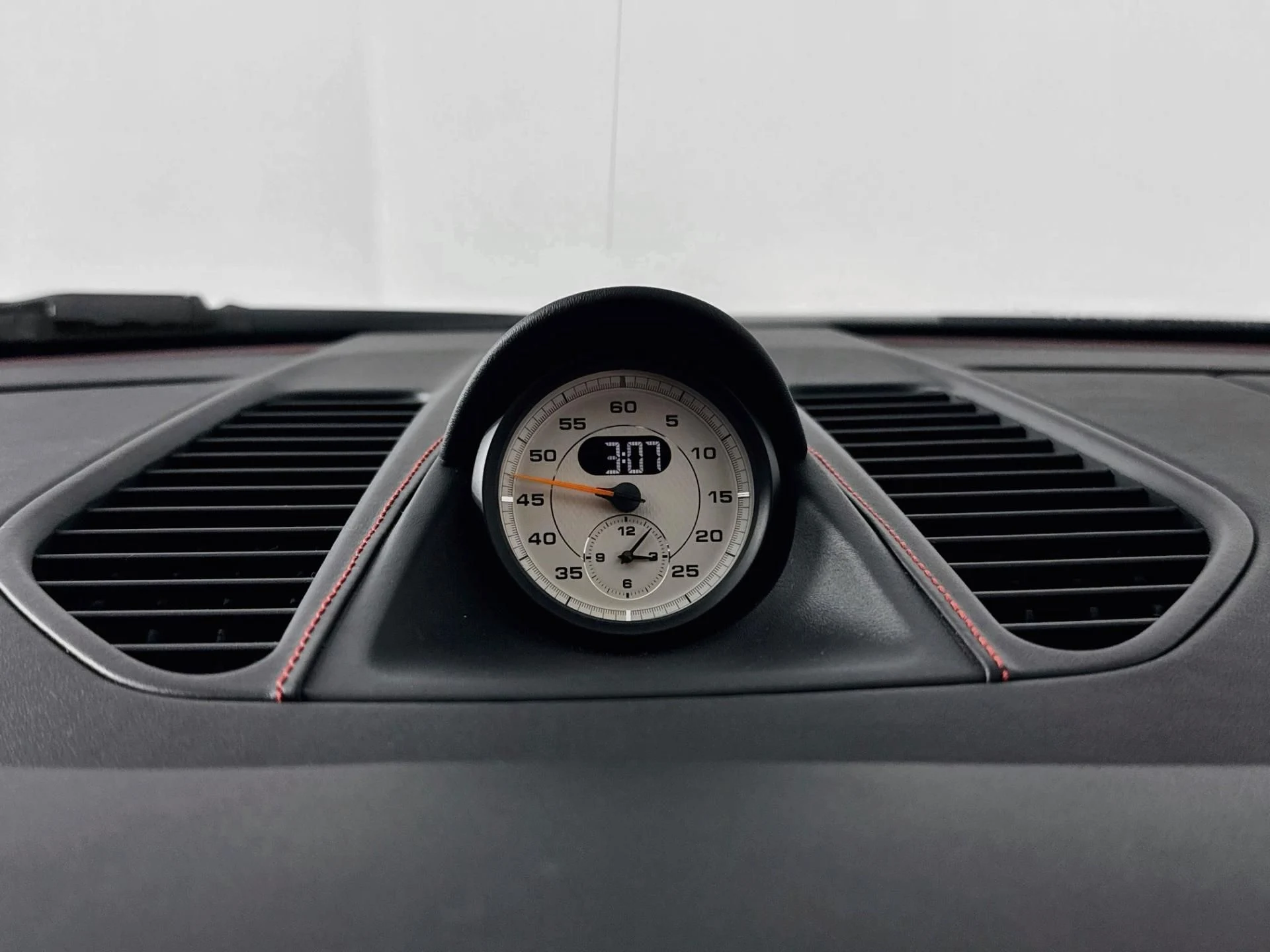 mph032_3980154869_Used_2018_Porsche_911_GT_2_RS_1785871783_943b8697ec