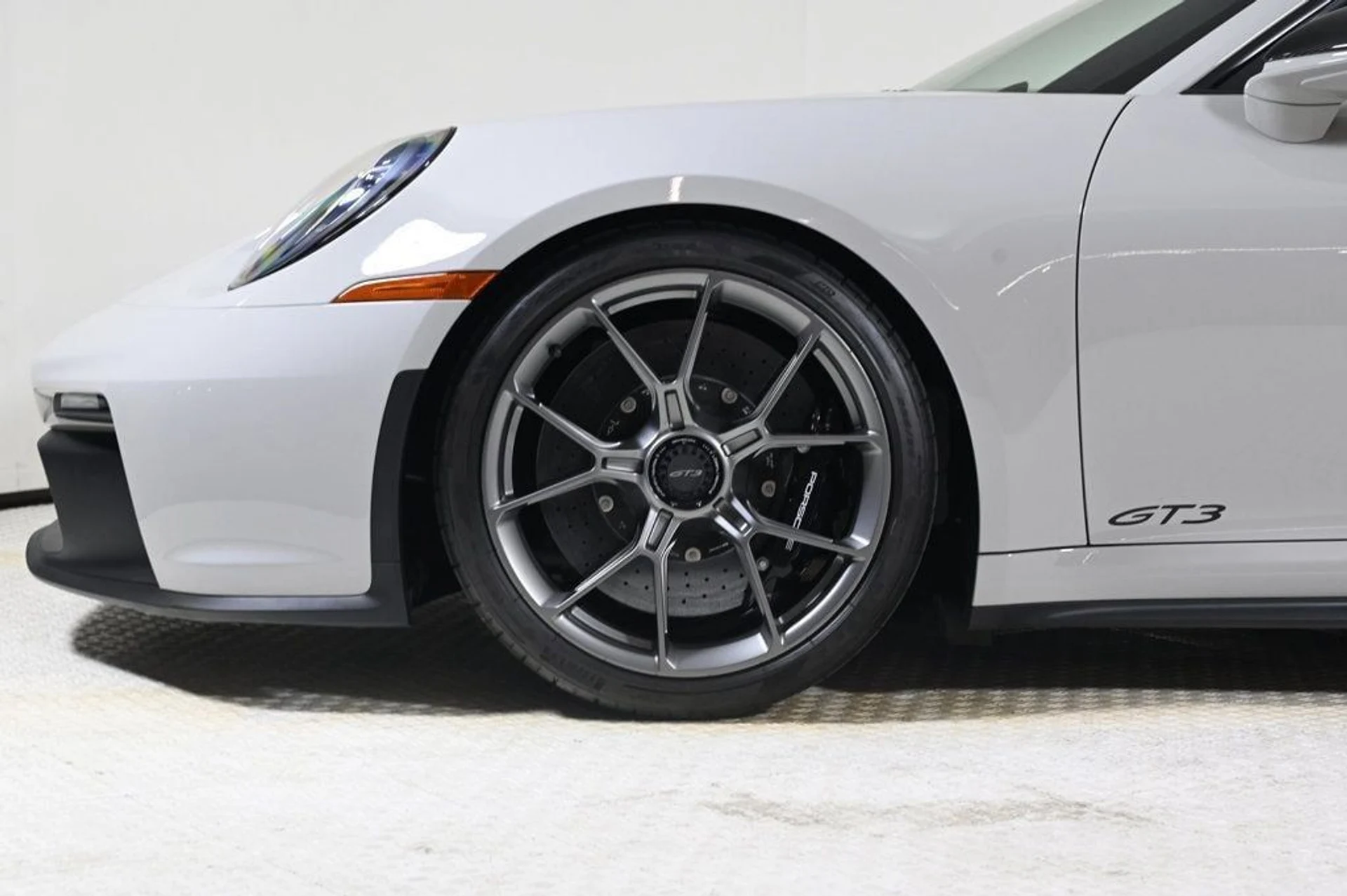 mph032_4001675349_2b89ae45e86e4eb799a1a478b027f63a_053bd5738b