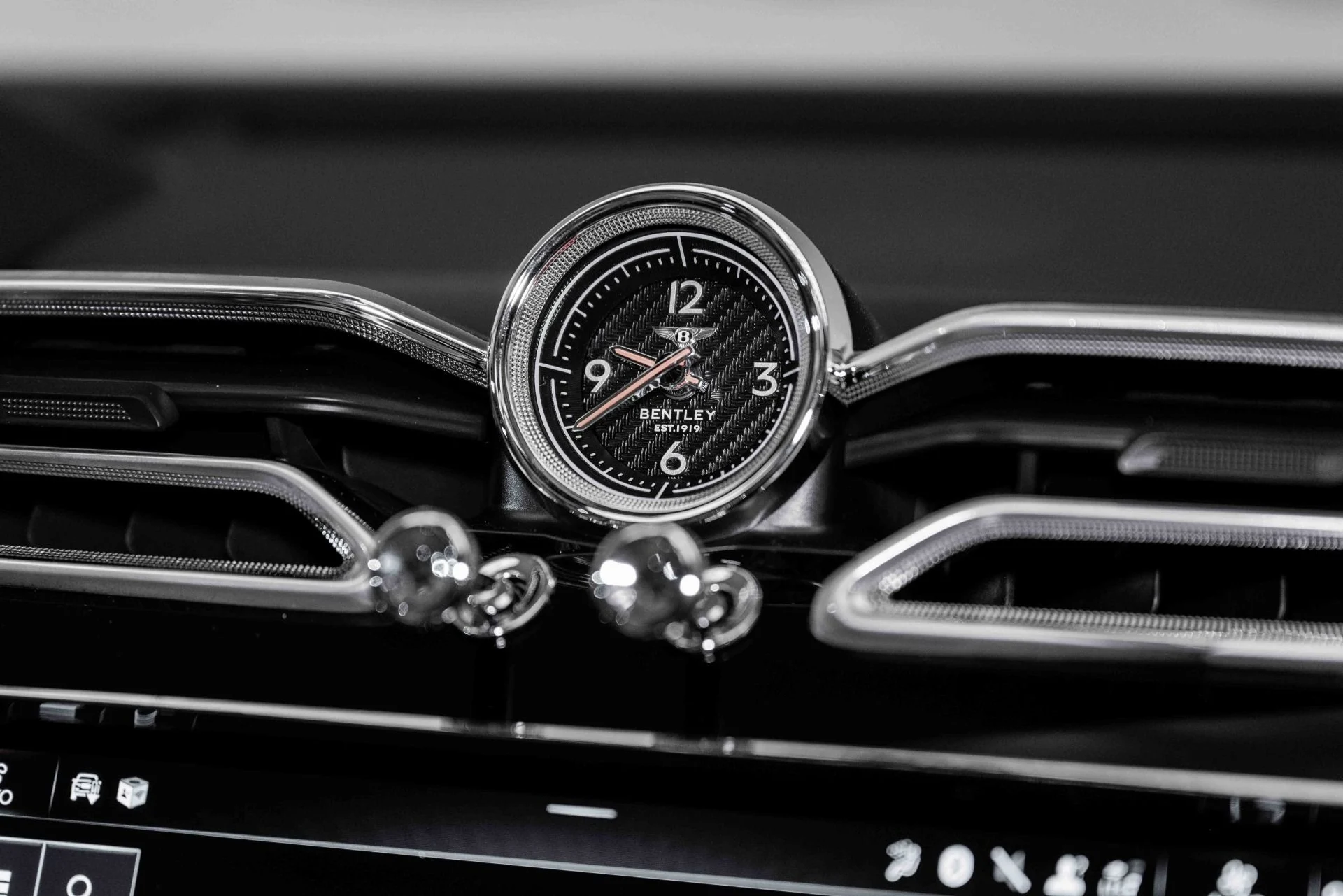 mph032_4005524352_Used_2024_Bentley_Bentayga_S_V8_1721581945_bcb1d5054f