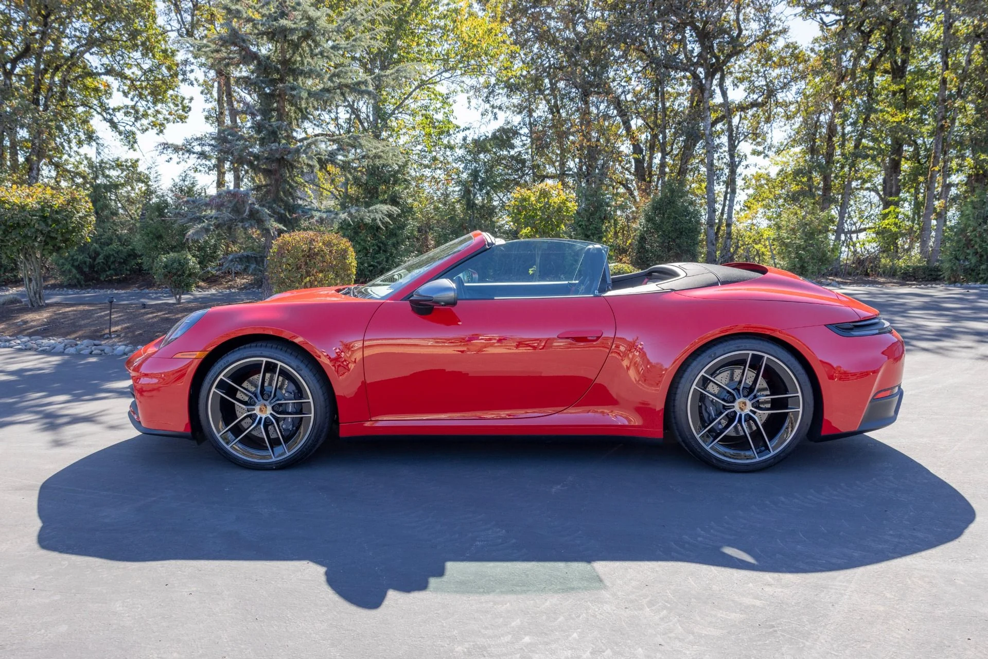 mph032_4008052256_Used_2026_Porsche_911_Carrera_T_1792602087_46f0f105e3