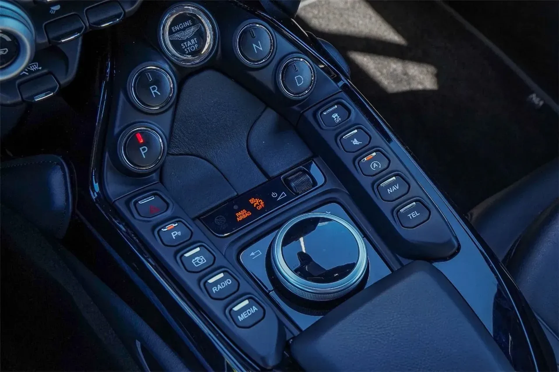 mph032_4011597133_0d091f683758457899772e9a4e8c2ea3_f3e3a426f2