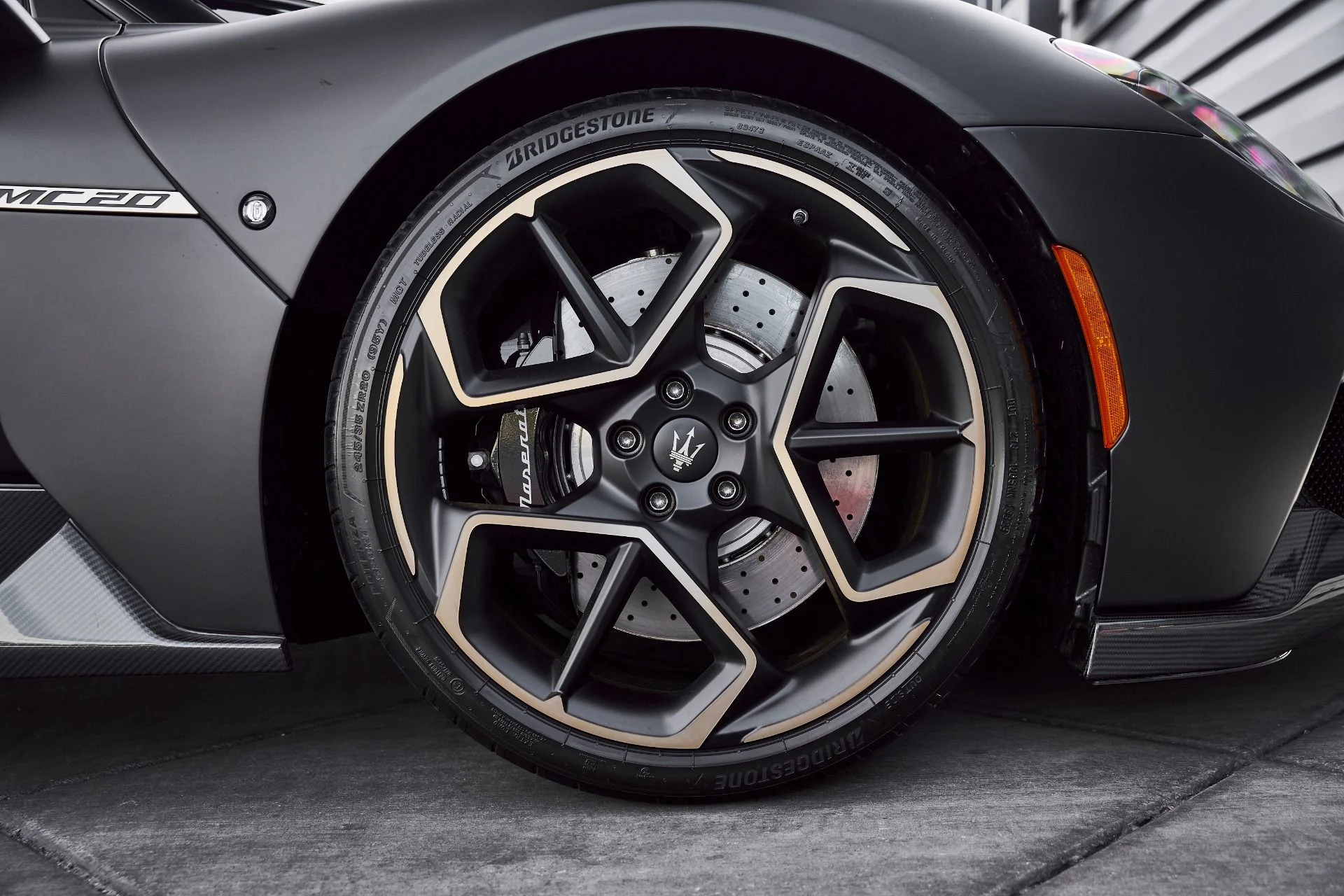 mph032_4031780237_Used_2024_Maserati_MC_20_Base_1772679301_c96823643e