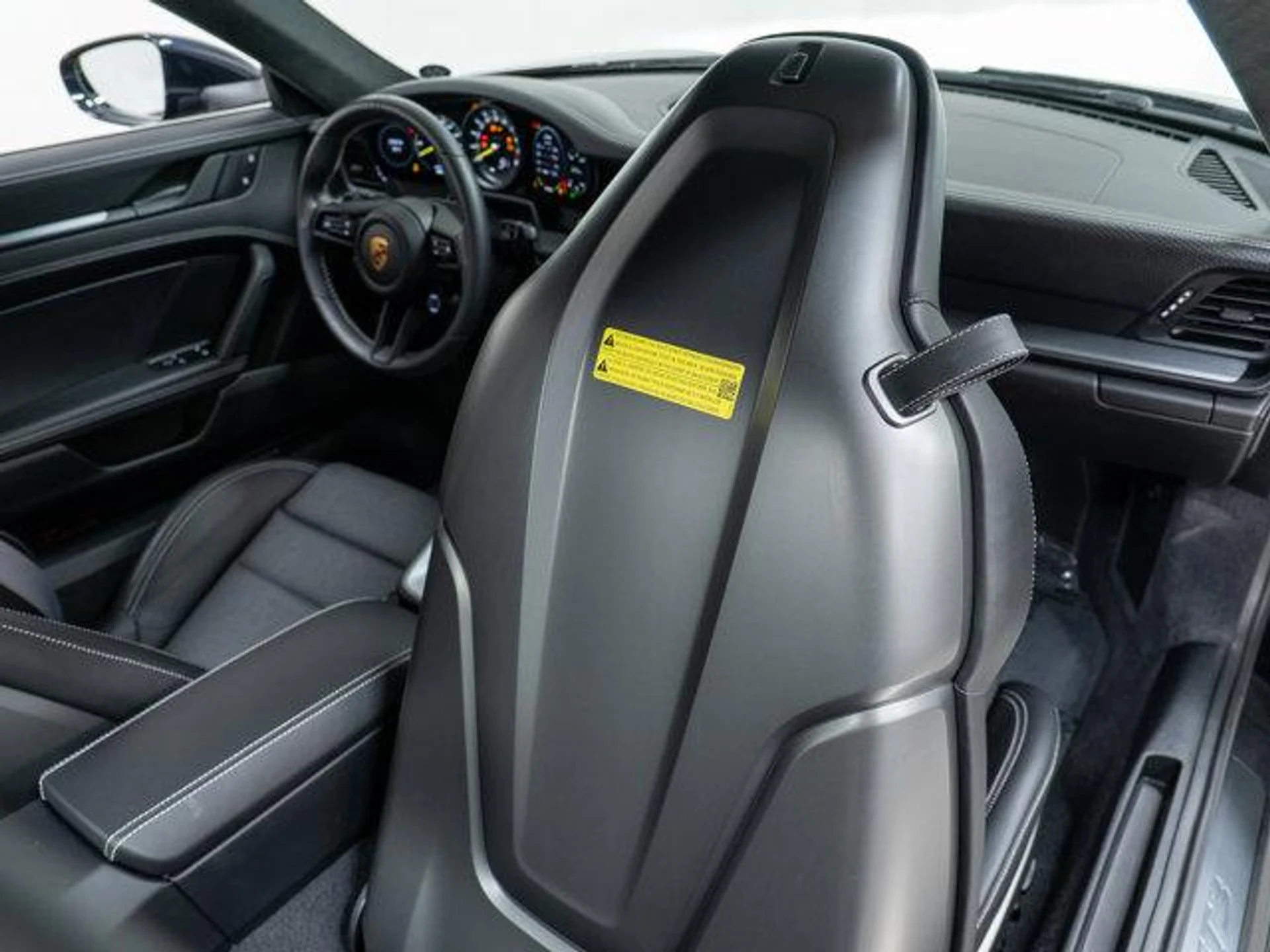 mph032_4033861540_Gmw7_VM_9_Nlcb_E_Ni65ek_SD_Dua50a8_962fdff176