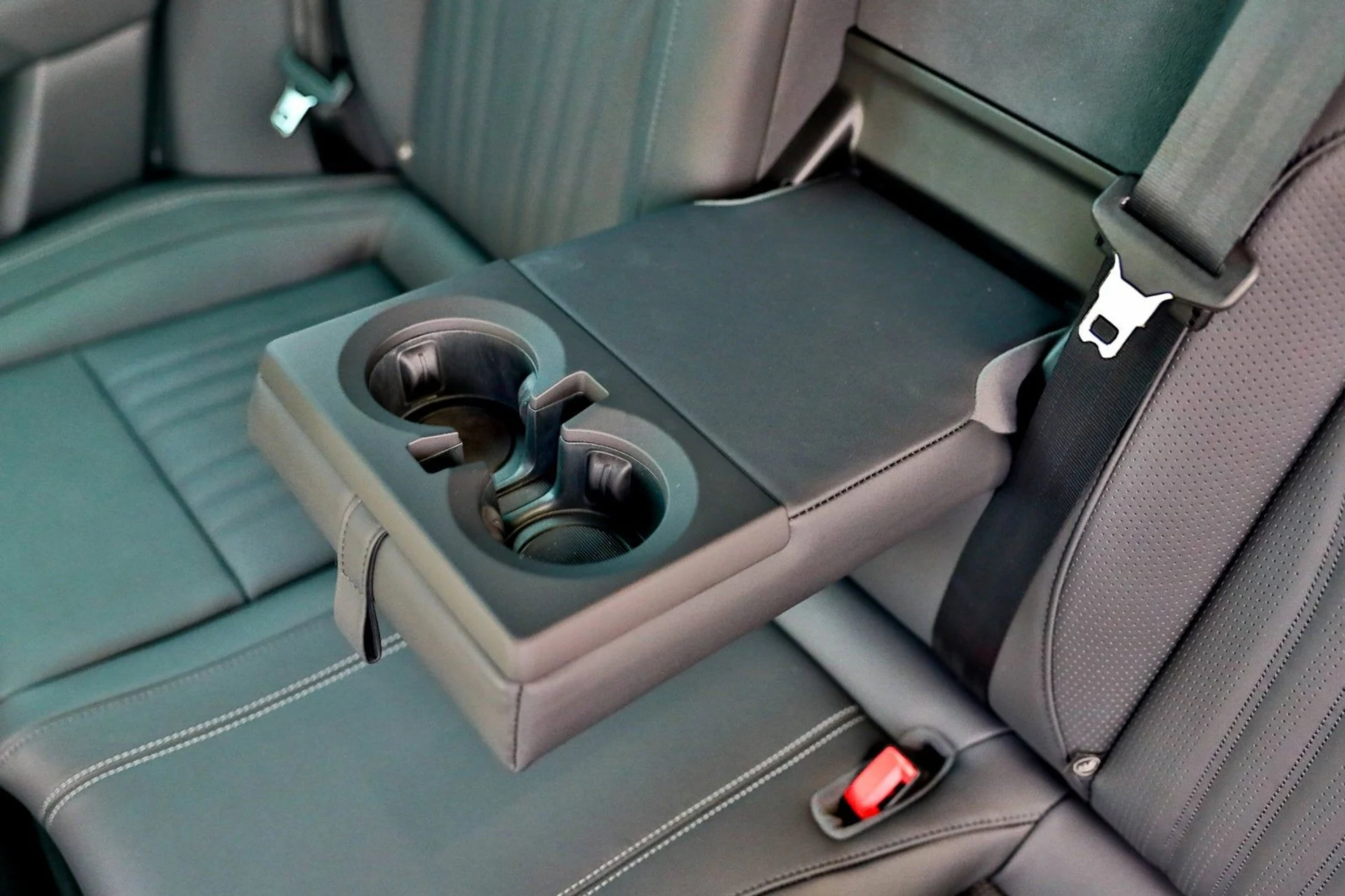 mph032_4035404293_22e8d5b3397a4598bcef7794b96e413c_6676e5cd51