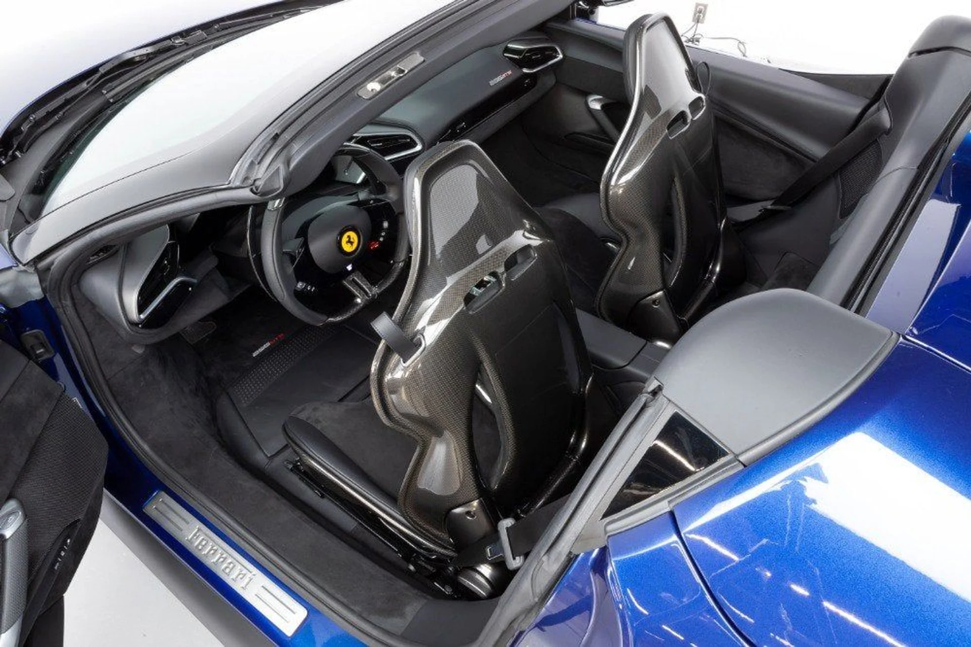 mph032_4041195885_d1de9ca1b3ac4c42b7cd6e02aa816020_8f7f25f59f