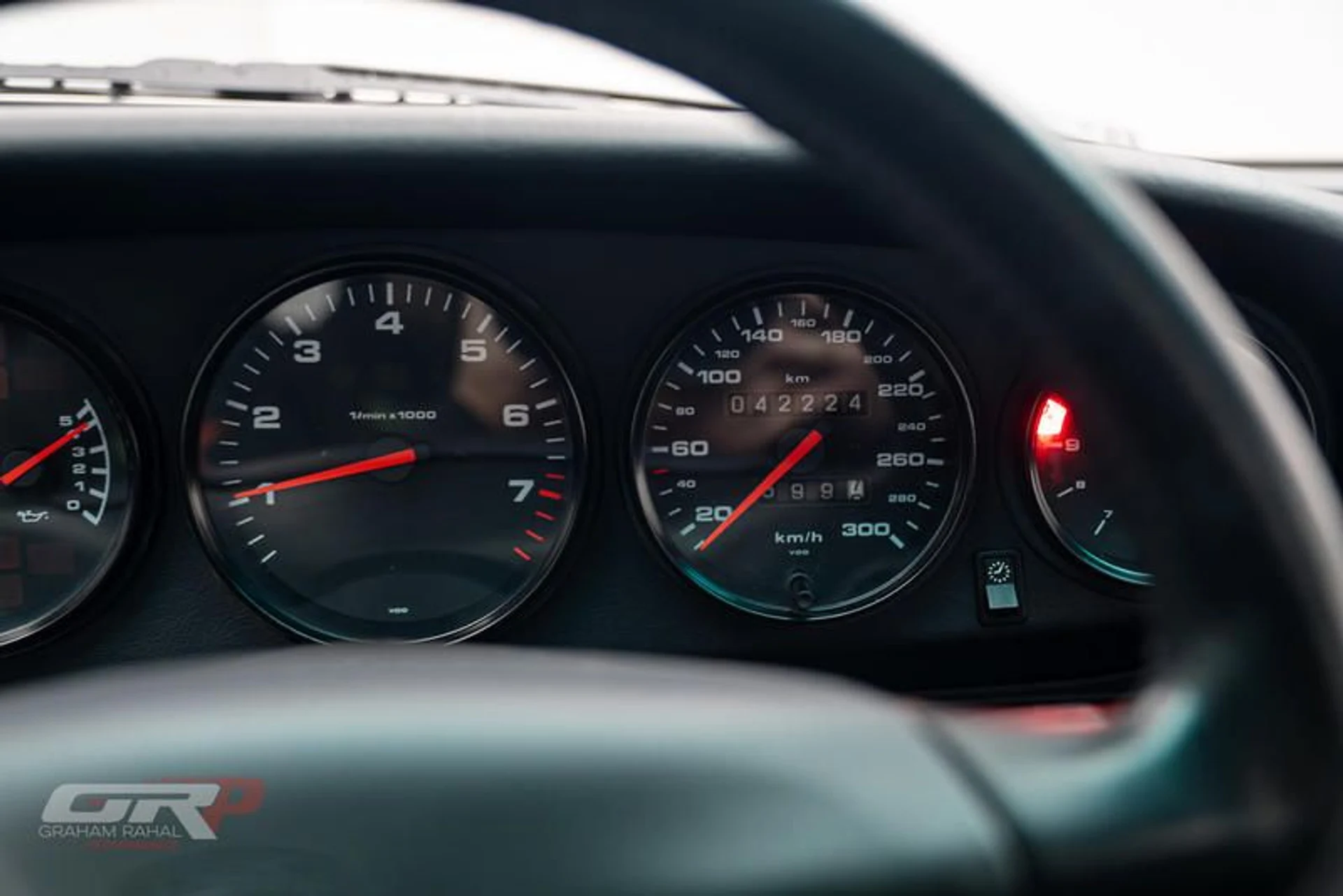 mph032_4043170339_FDF_616_B7_C08_A_4_A22_9_F31_4_E8_A5_E3_DD_16_E_2e79bf1014