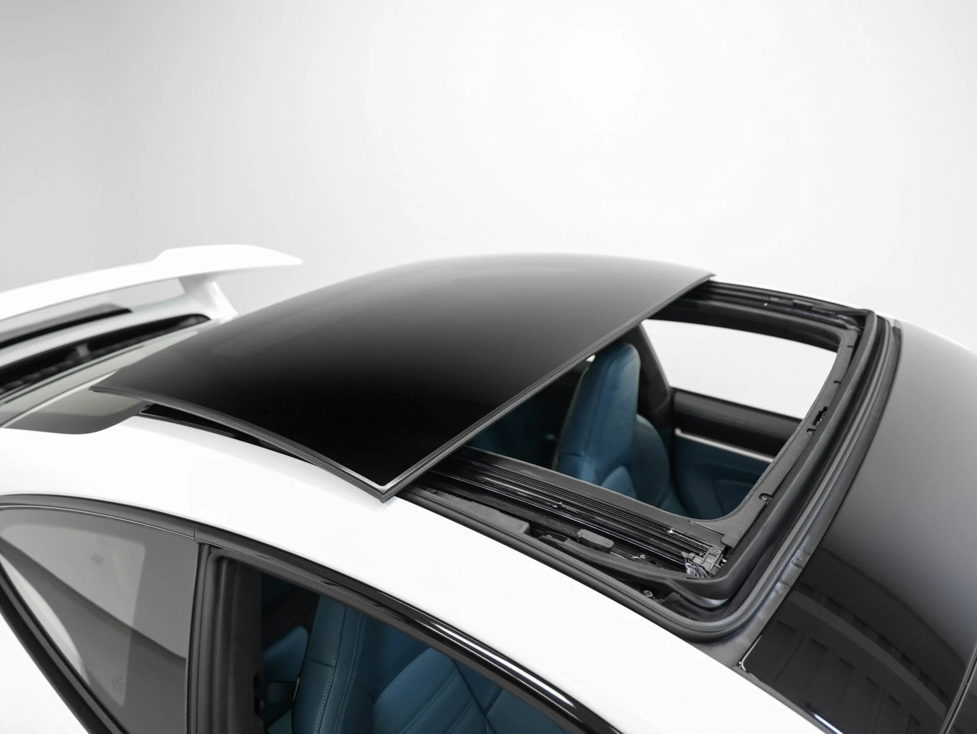 mph032_405017018_33_7ec37e50fc