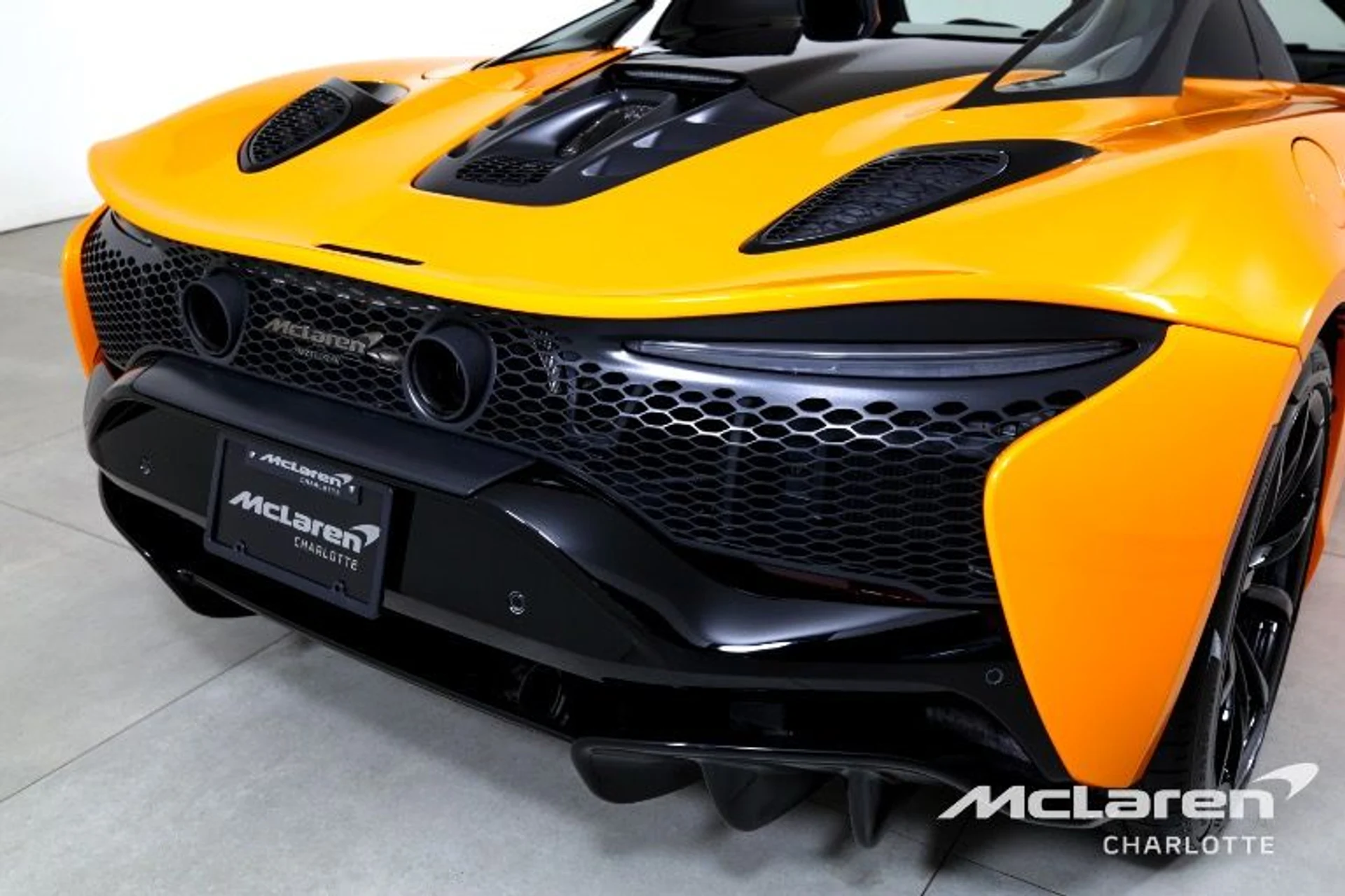 mph032_4055701675_Used_2025_MCLAREN_ARTURA_SPIDER_PERFORMANCE_59a6ea7778