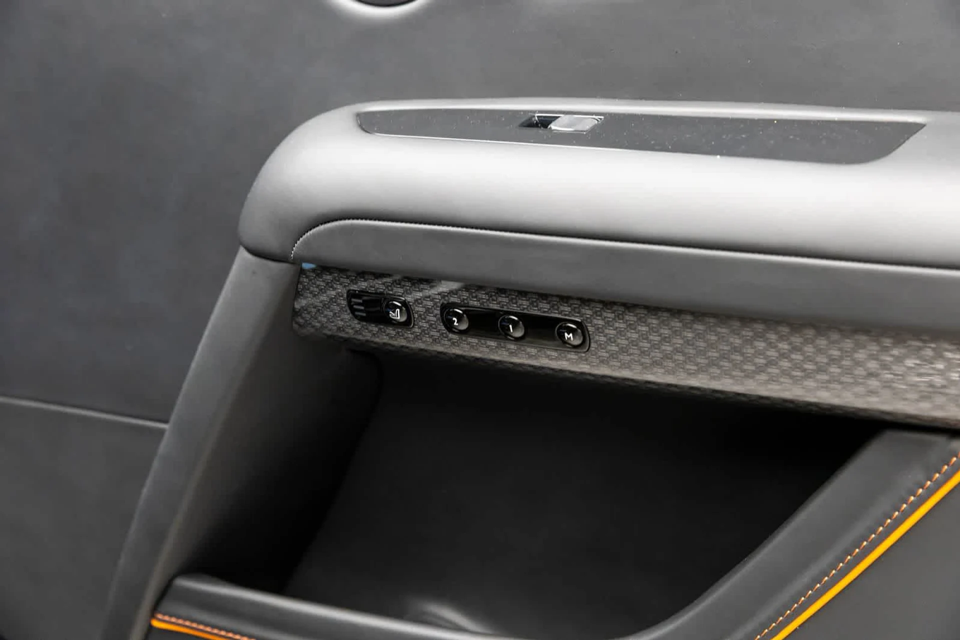 mph032_4061424497_33_dc0c16fa56