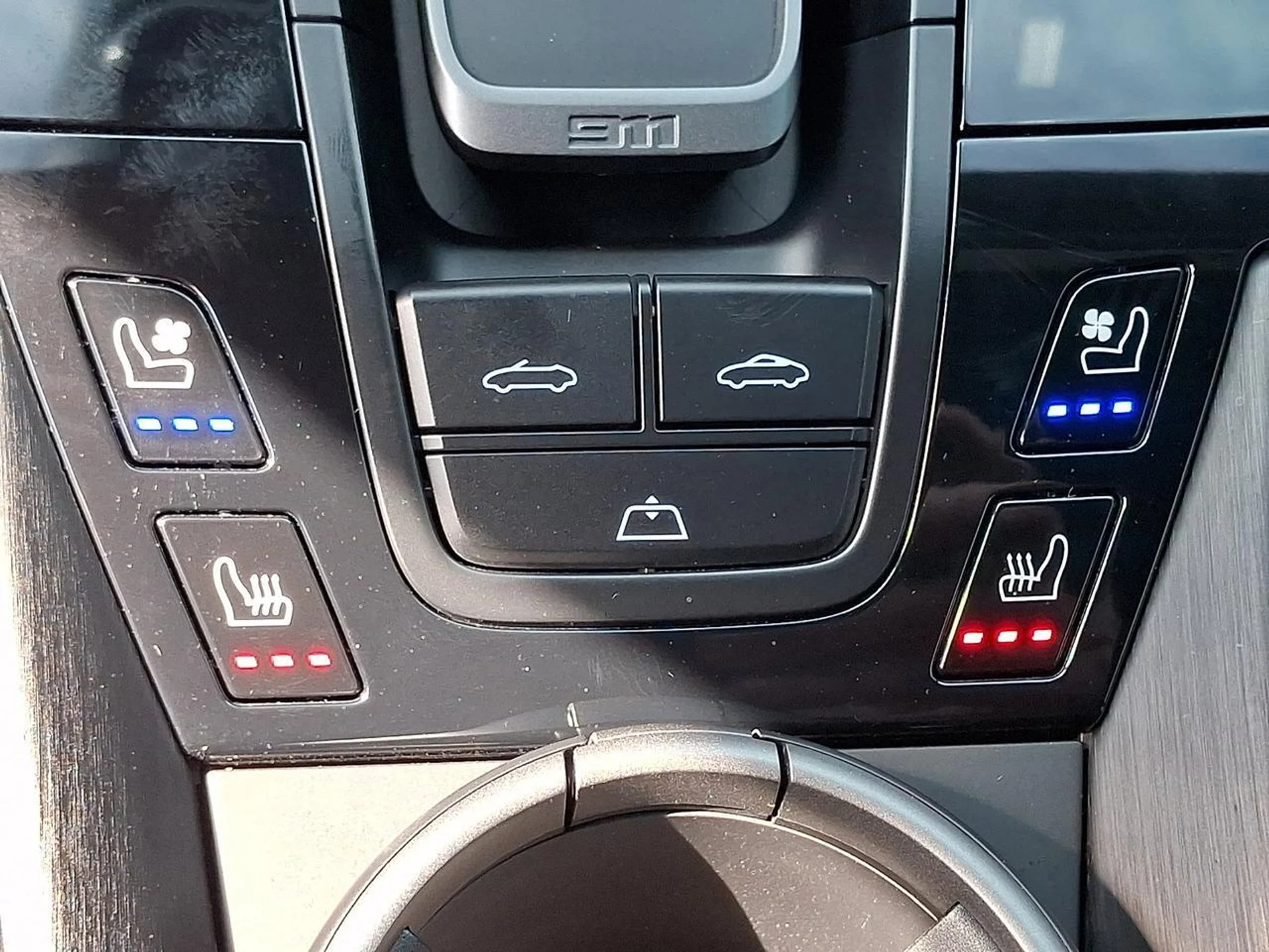 mph032_4068545229_abd89530a39d43d41caead21072a9443_f3293501de