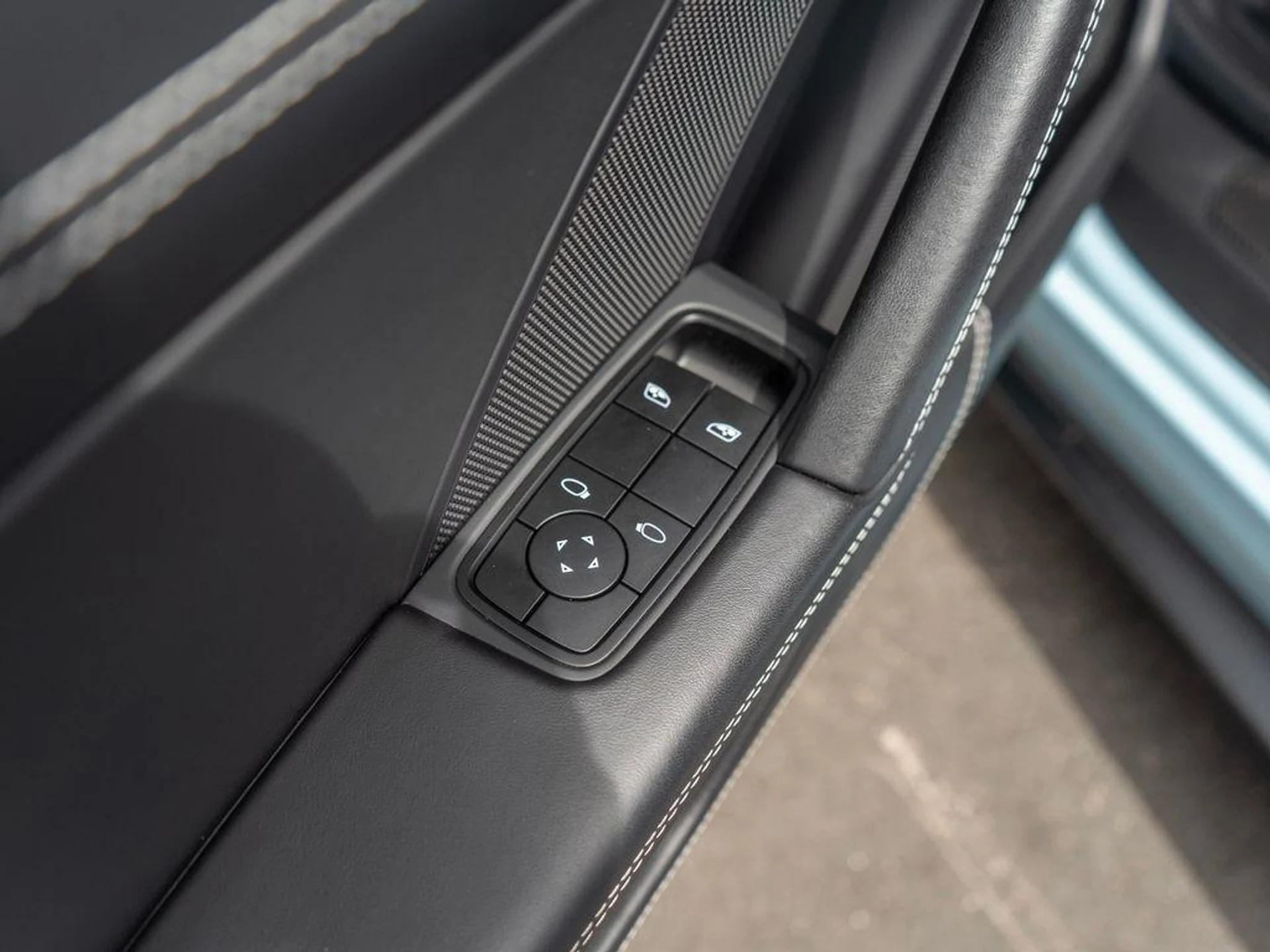 mph032_4071542556_Vzq_if_I0g_OCWT_9_Js_P_73m5_SS_3_Mo_59bfc52904