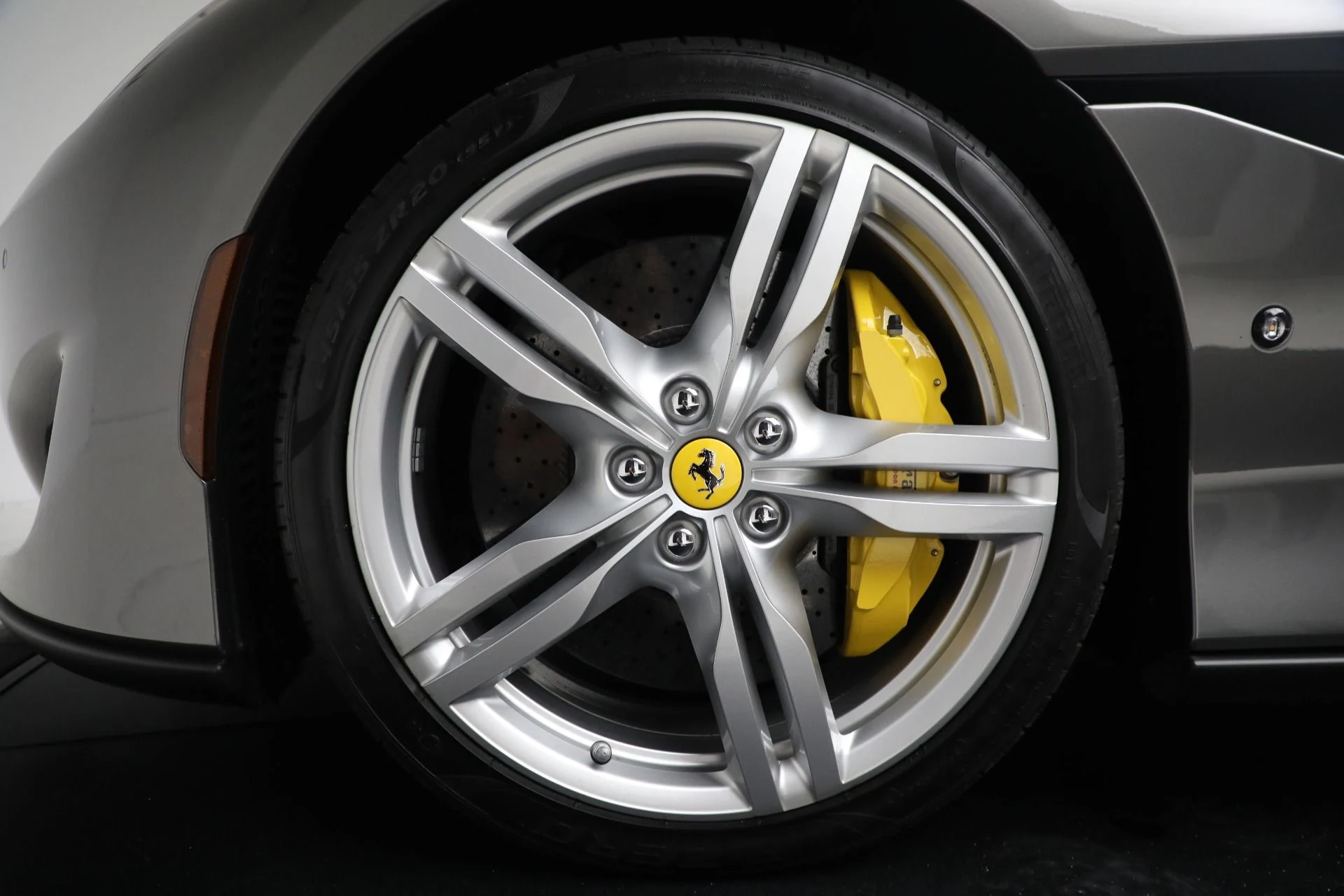 mph032_407699200_Used_2019_Ferrari_Portofino_f378f4a4fa