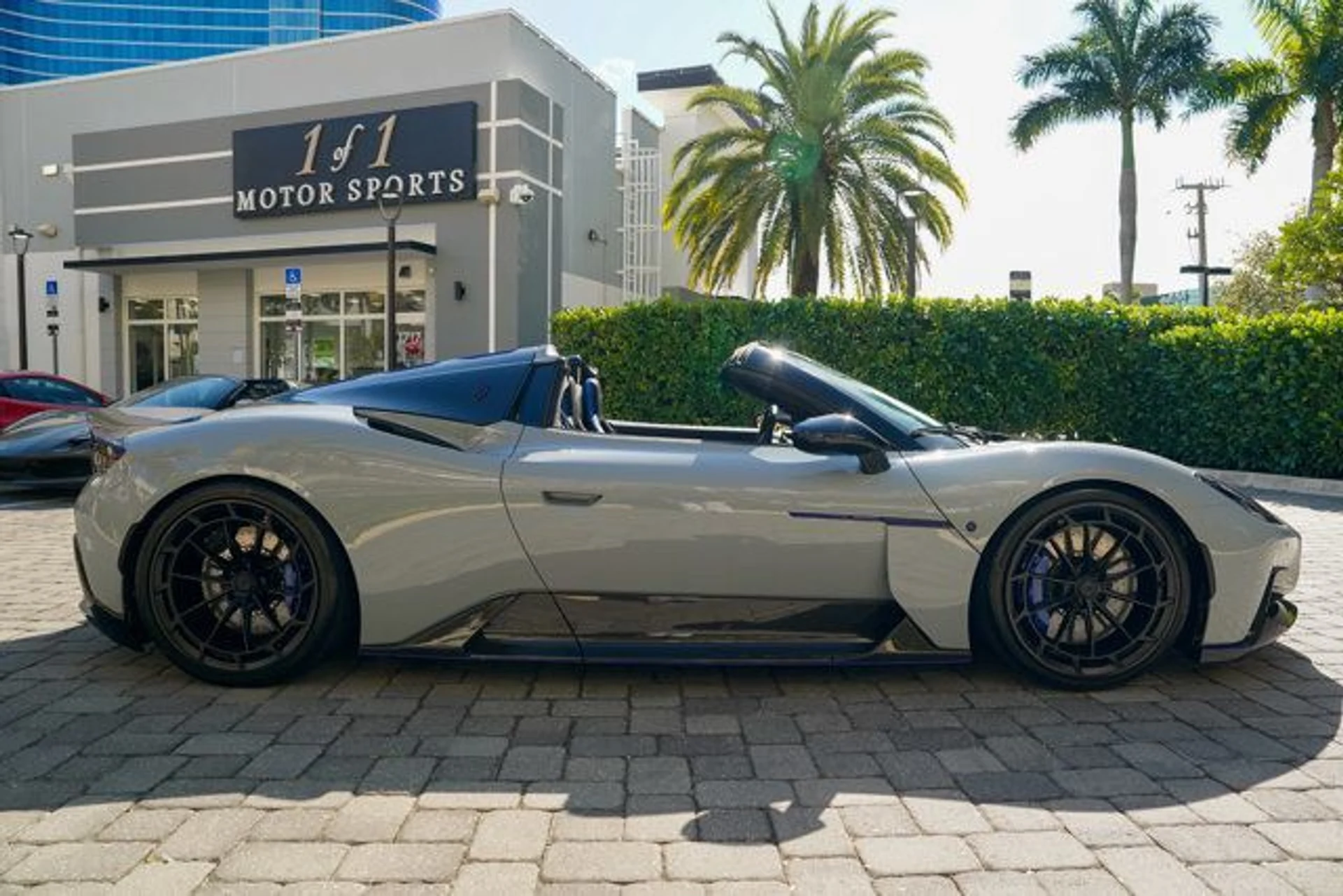 mph032_4097414002_22967480_33_640_5287e57d86