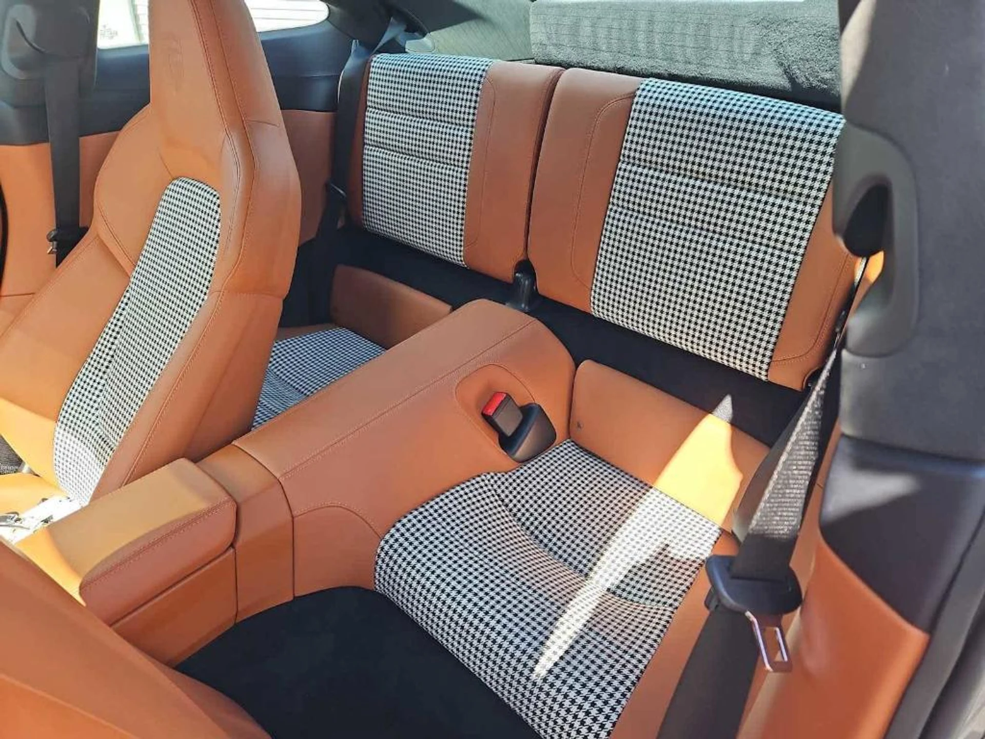 mph032_4097571637_T_Ld_Av9v_P5u7_SYC_Buu_Lot_To_RGG_Js_3d08c98cf9