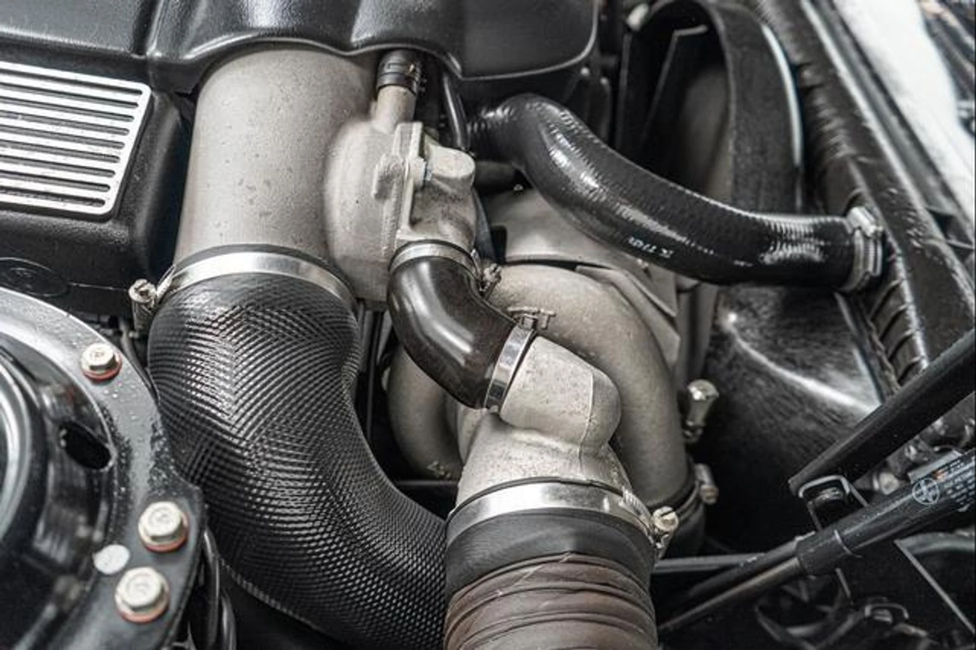 mph032_4102441973_8s_9t_Vm_O_Kc_NOZJ_6_Z_Rd_Odr2_CJLU_2c0aa020c8