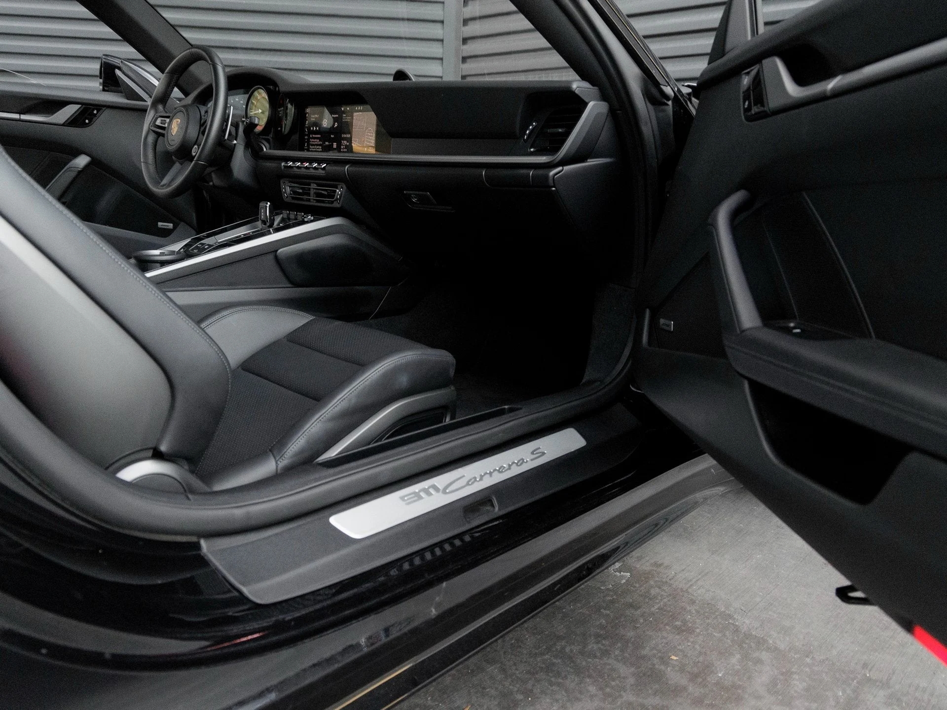 mph032_4104015428_33_6784659afc