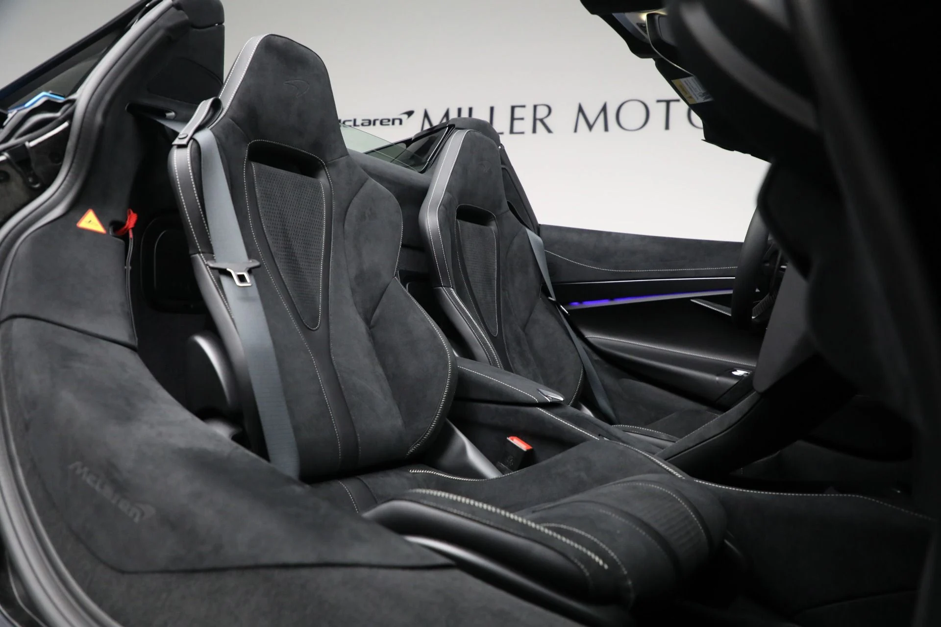 mph032_4108098703_Used_2025_Mc_Laren_750_S_Spider_Tech_Lux_f73f90512a