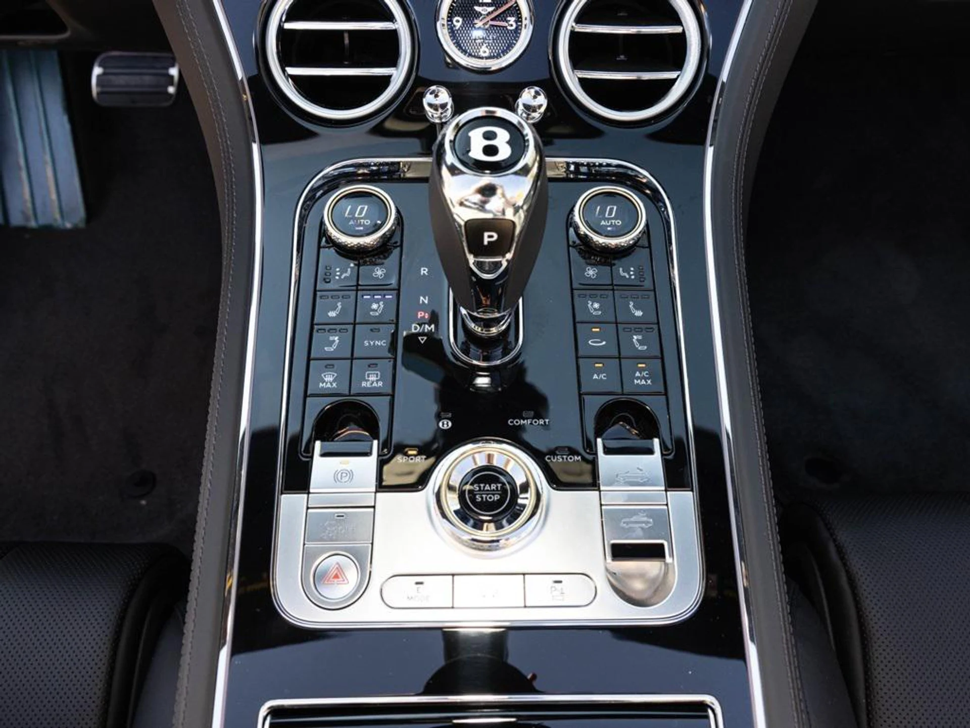 mph032_4115220001_465336698_68f22a70c83056c645fcffba_bbfeace6d7