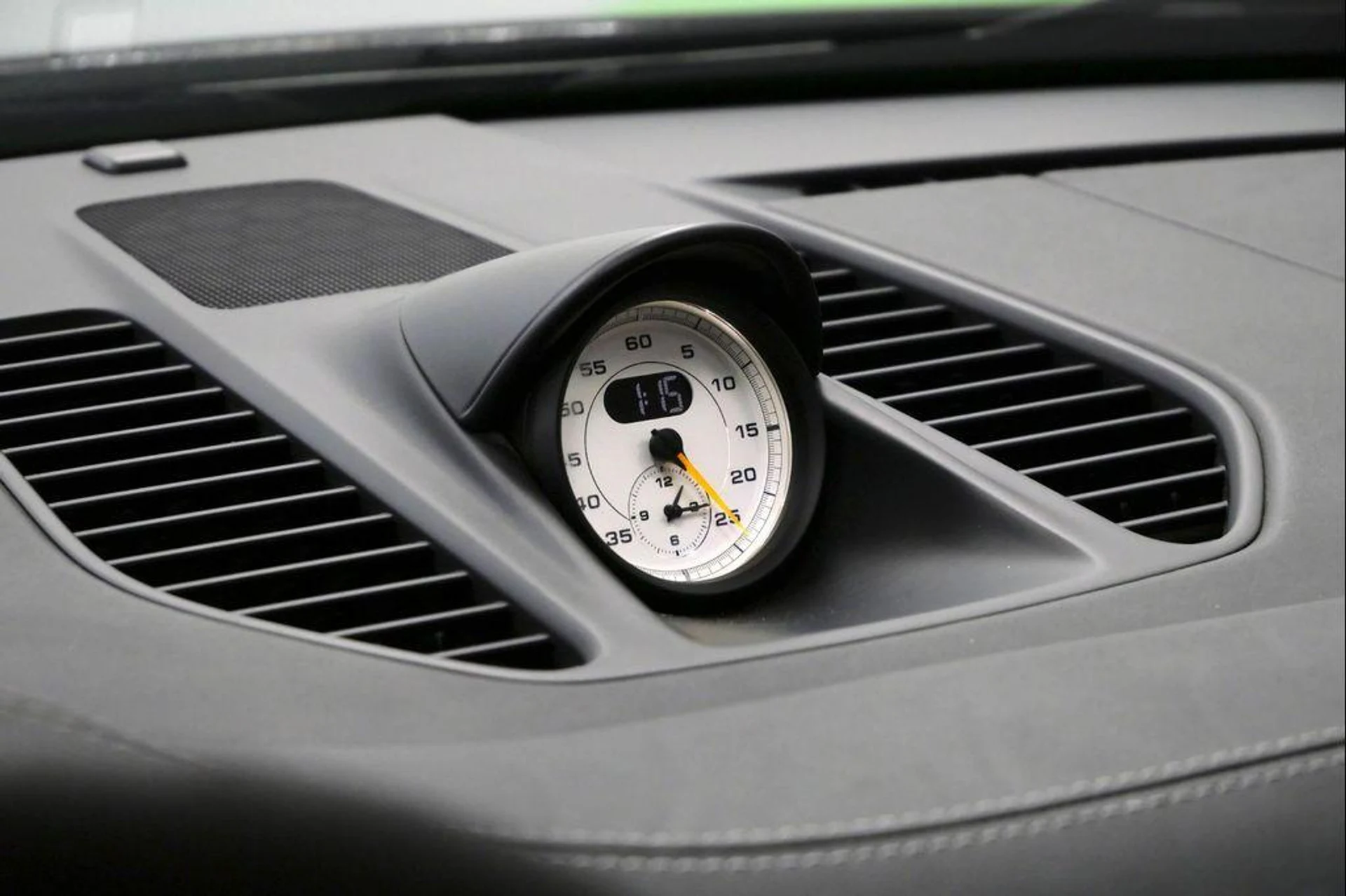 mph032_4117295270_1_Bd0_Qxs_XLY_Fvs33oj_Xgv_D_Uh0yf_U_36c15f9d3a