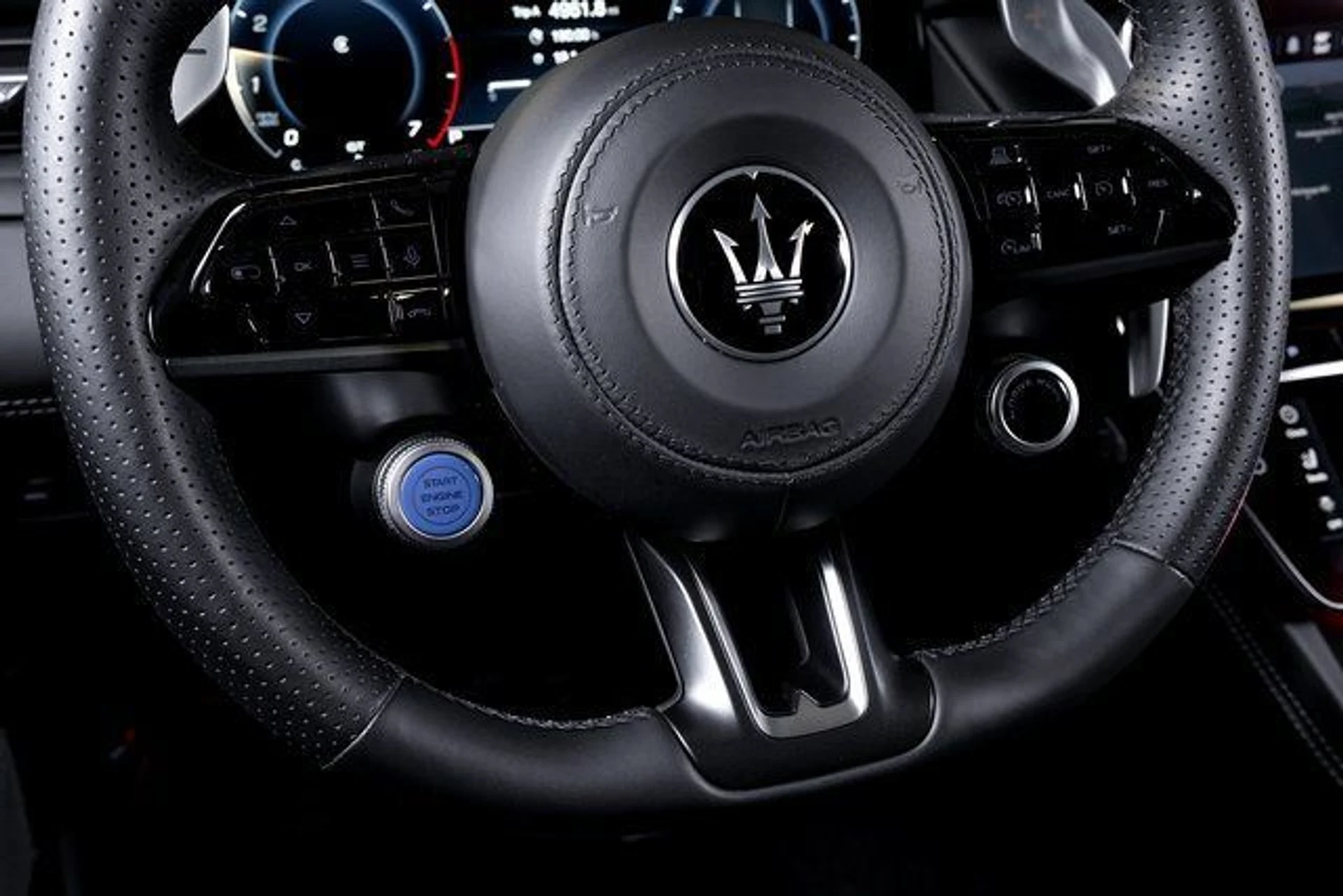 mph032_4126426419_2df643bfa6b8111e3566a4a3cdc819a3x_5ca9c6c2a2