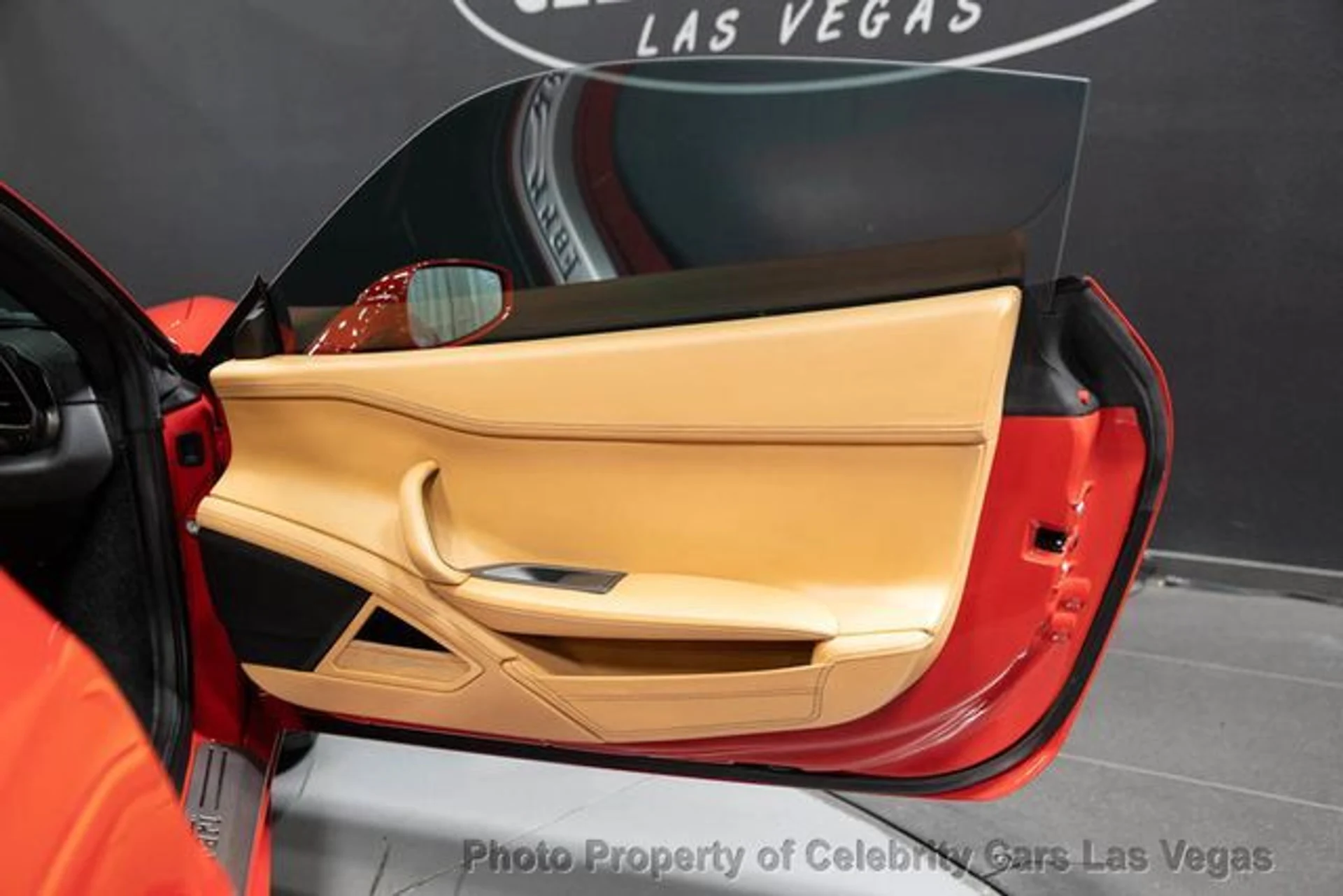 mph032_4130612569_used_2013_ferrari_458_italia_2drconvertible_9707_23037118_37_640_16a638ac83