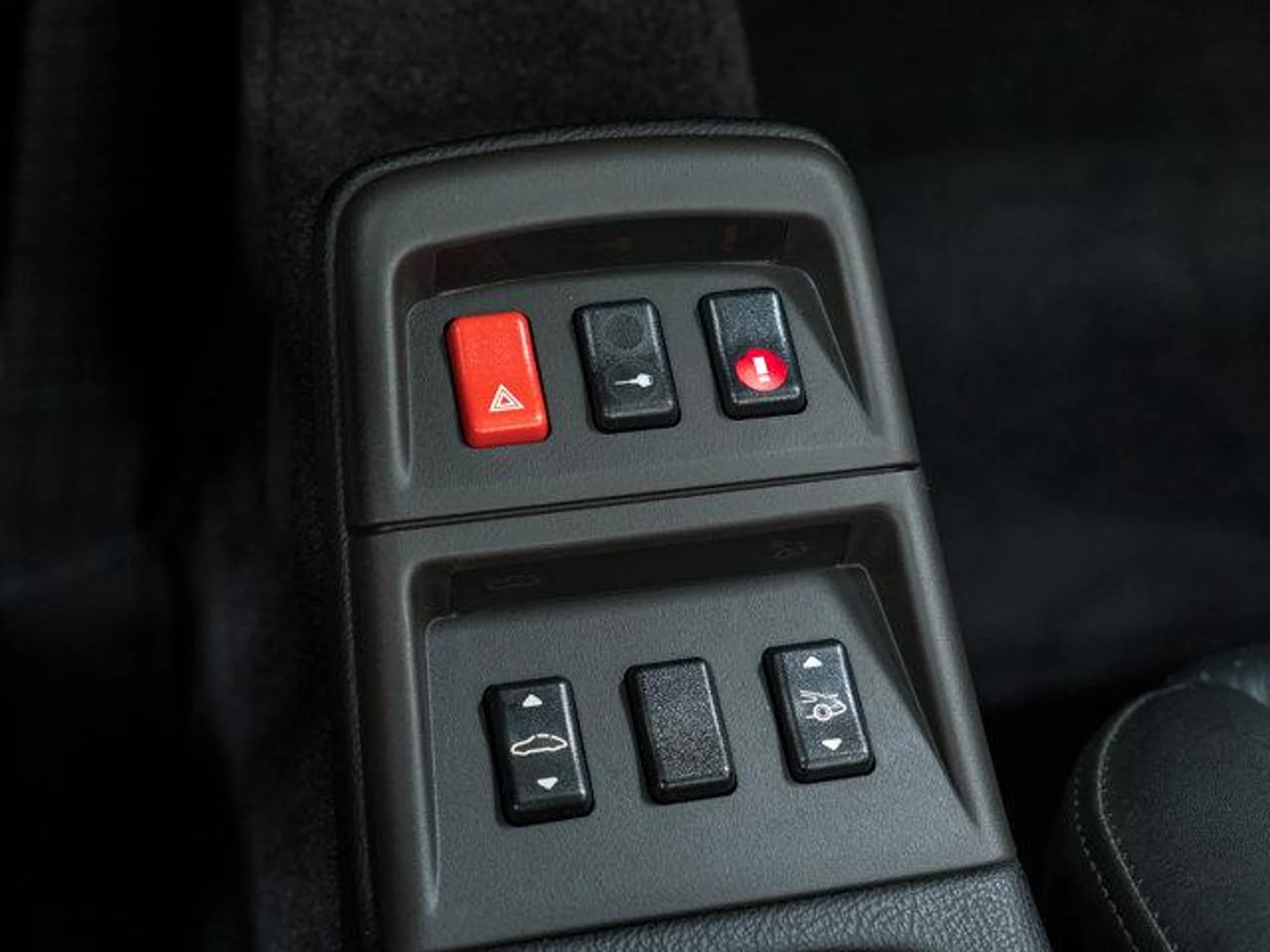 mph032_4138670112_q_BSG_Yk_AGU_0kw_Y_Qk_T422jj53_IJ_Fs_f32940900f